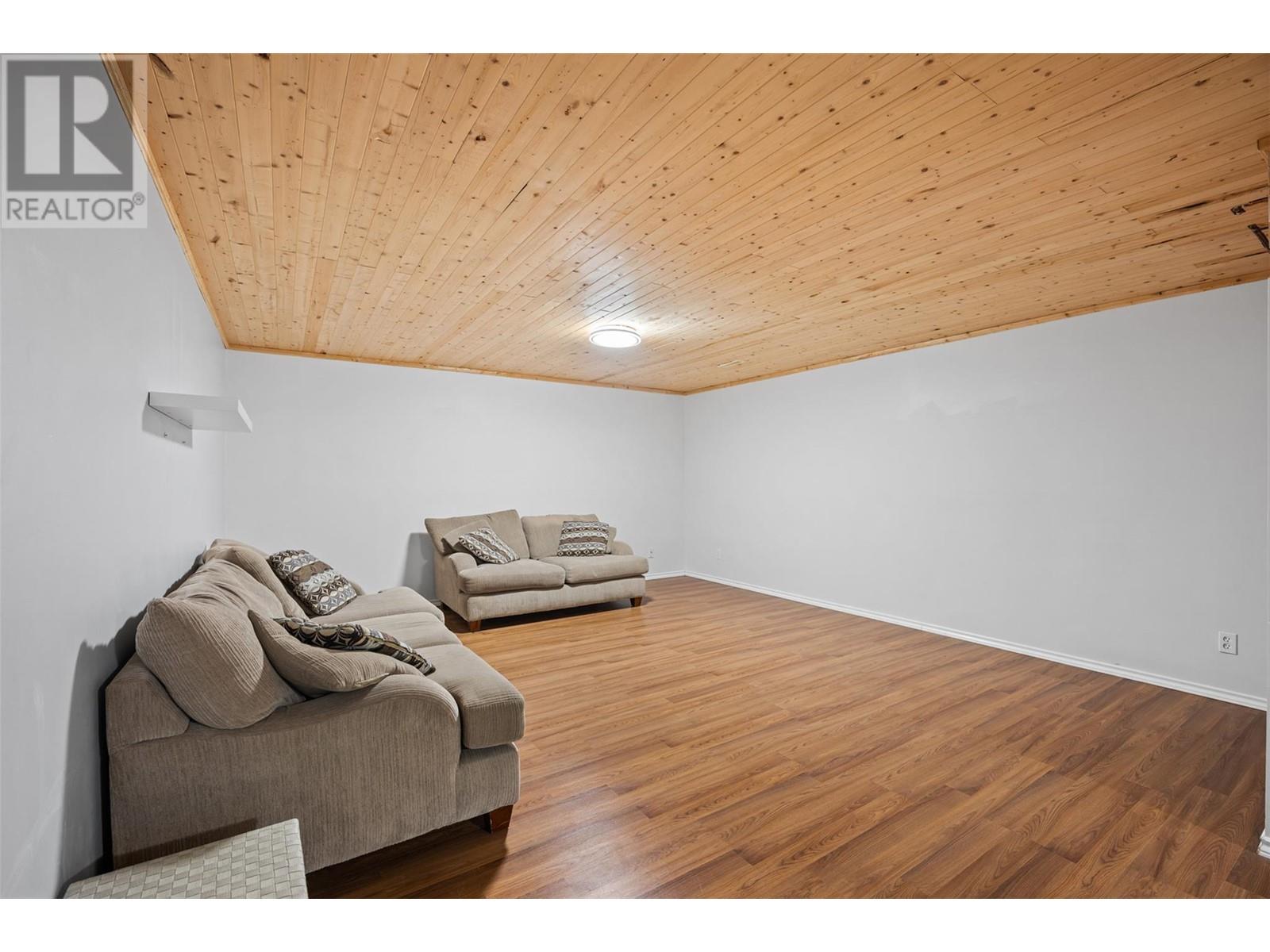 221 Chetwynd Drive, Kamloops, British Columbia  V2H 1L7 - Photo 45 - 10344529