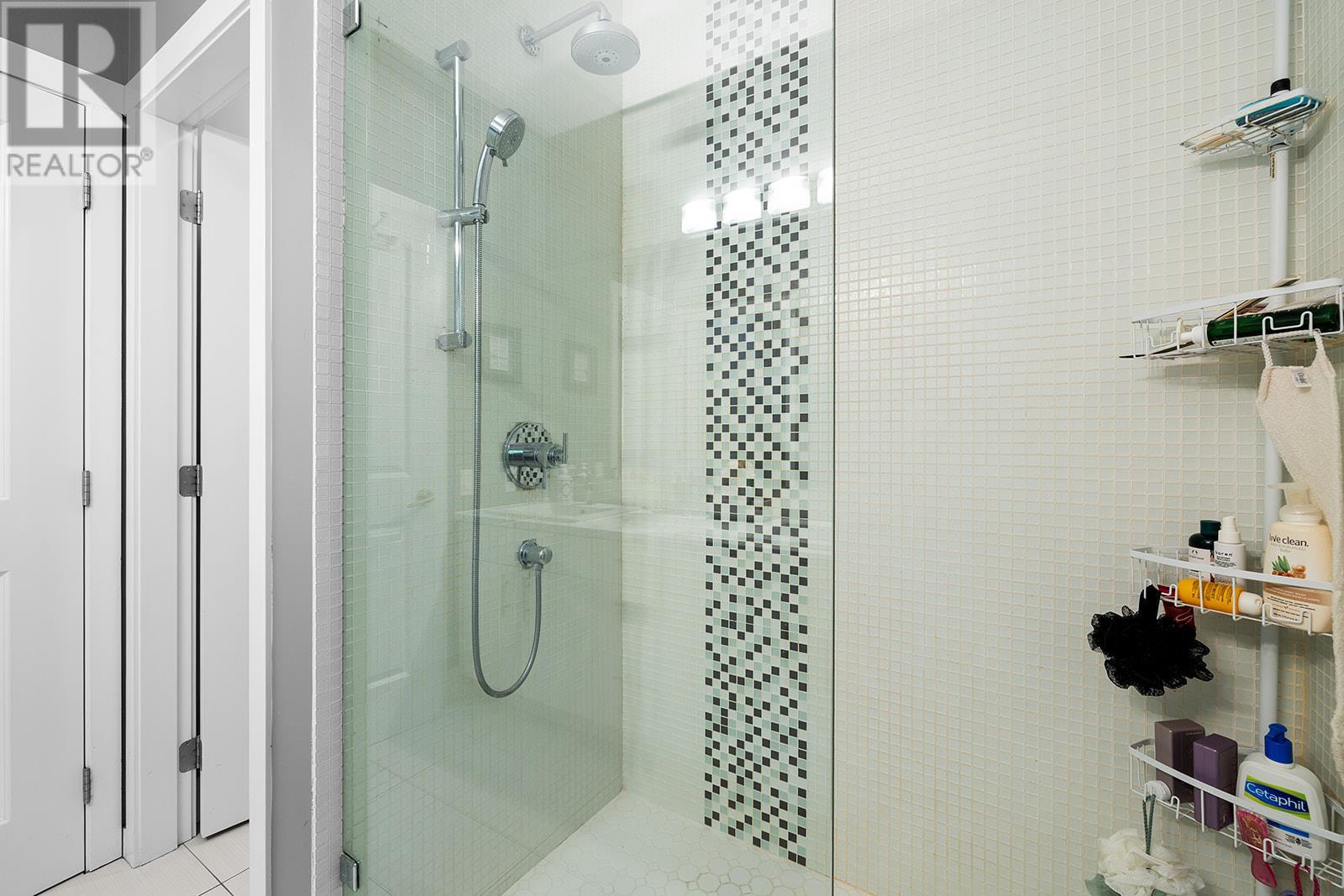 2103 Sunview Drive, West Kelowna, British Columbia  V1Z 3P9 - Photo 37 - 10340753