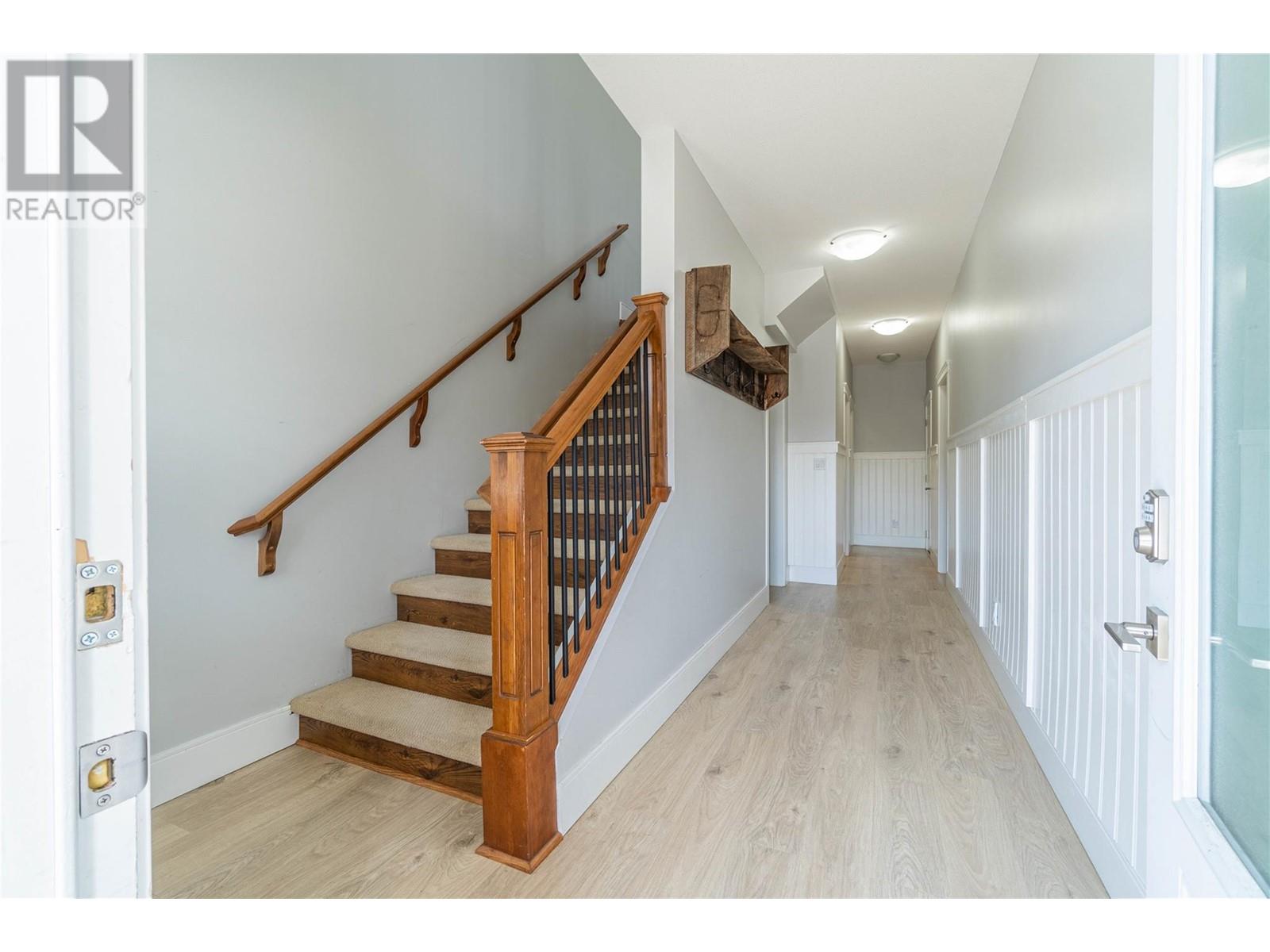 678 Settlement Road, Kamloops, British Columbia  V2B 6J1 - Photo 2 - 10345877