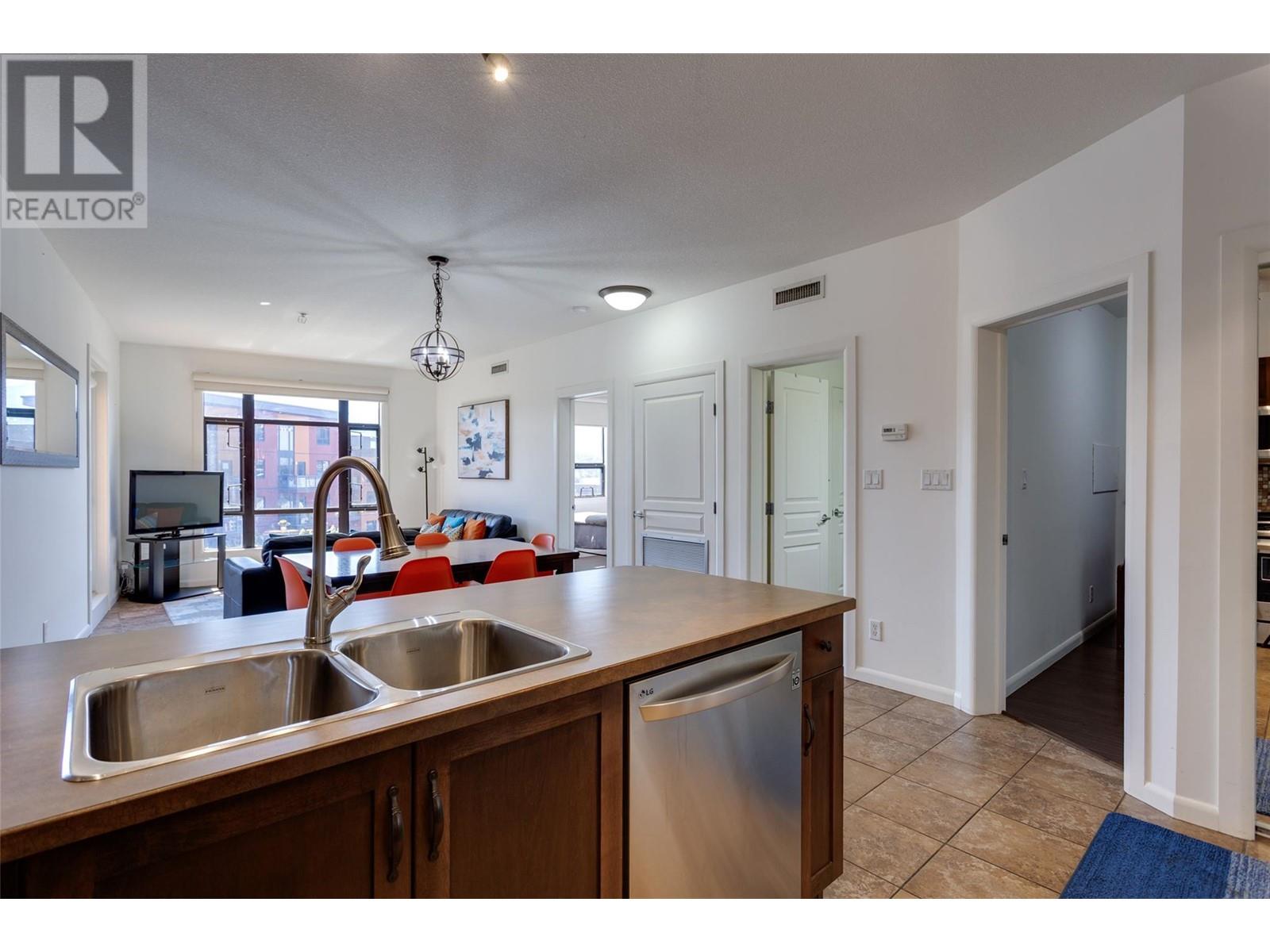 654 Cook Road Unit# 611 Lot# 279, Kelowna, British Columbia  V1W 3G7 - Photo 5 - 10345783
