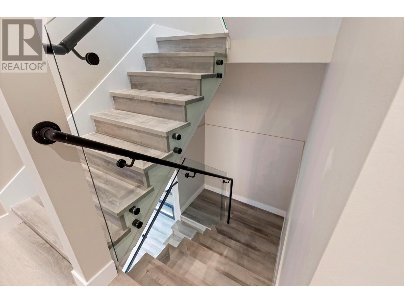 1520 Lakeview Street, Kelowna, British Columbia  V1Y 6R5 - Photo 13 - 10345977