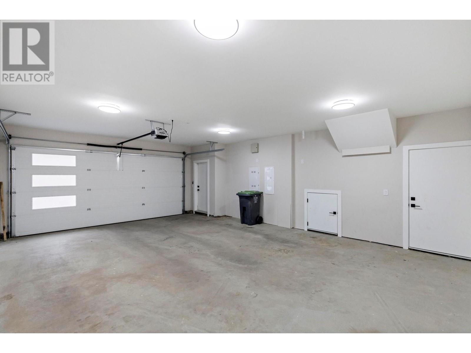 1520 Lakeview Street, Kelowna, British Columbia  V1Y 6R5 - Photo 29 - 10345977