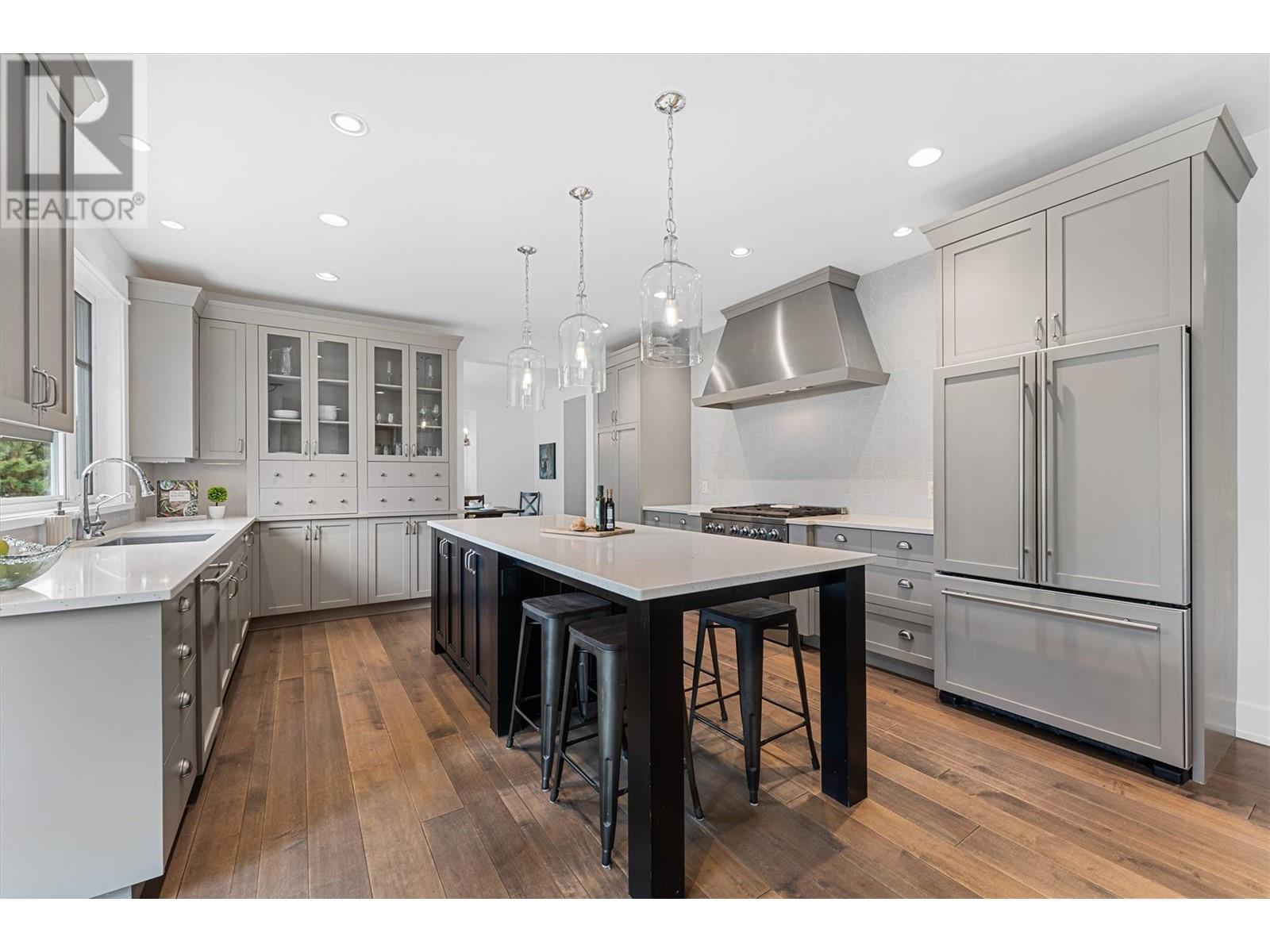 982 Long Ridge Court, Kelowna, British Columbia  V1V 2S1 - Photo 11 - 10345879