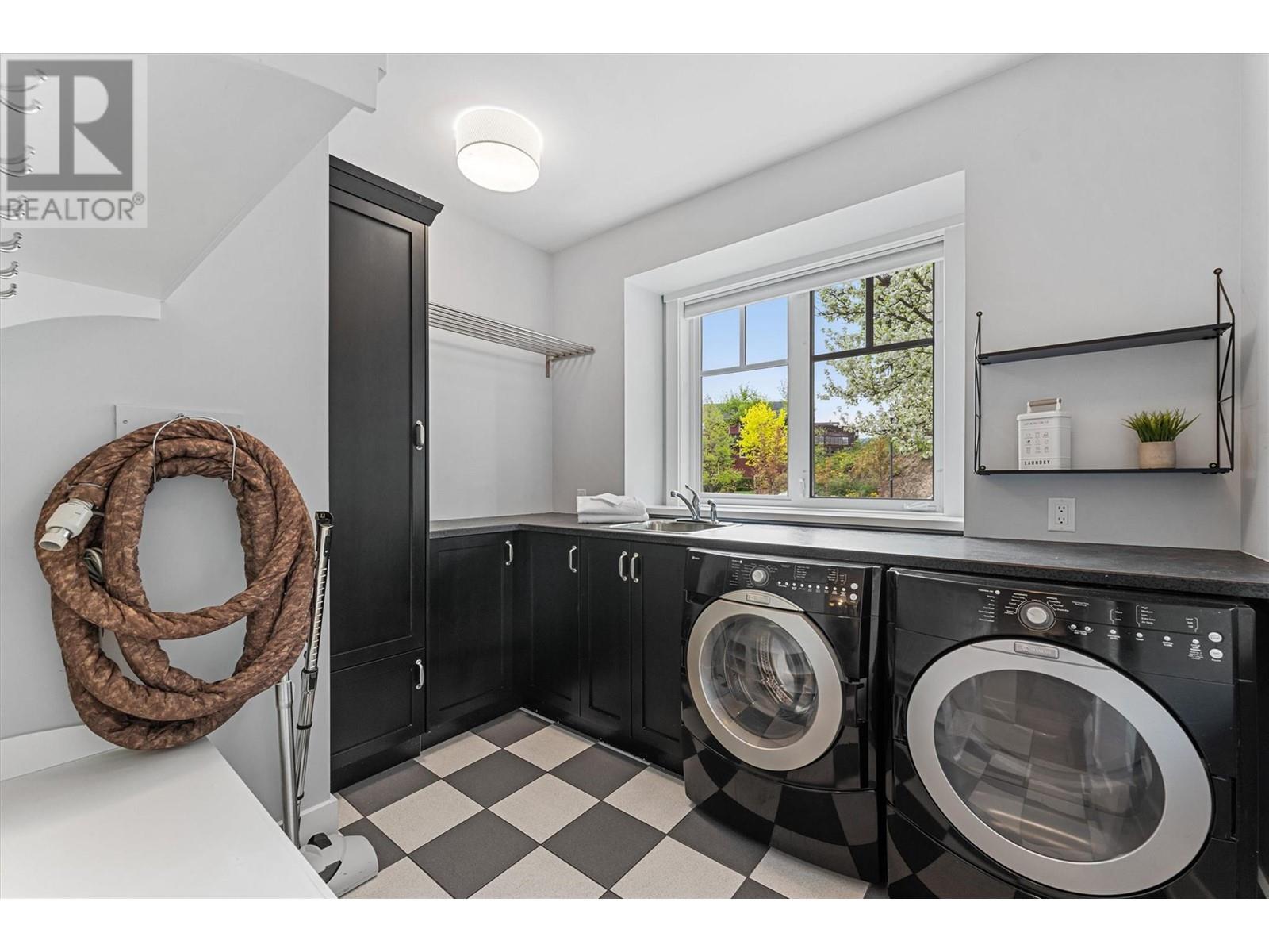 982 Long Ridge Court, Kelowna, British Columbia  V1V 2S1 - Photo 26 - 10345879