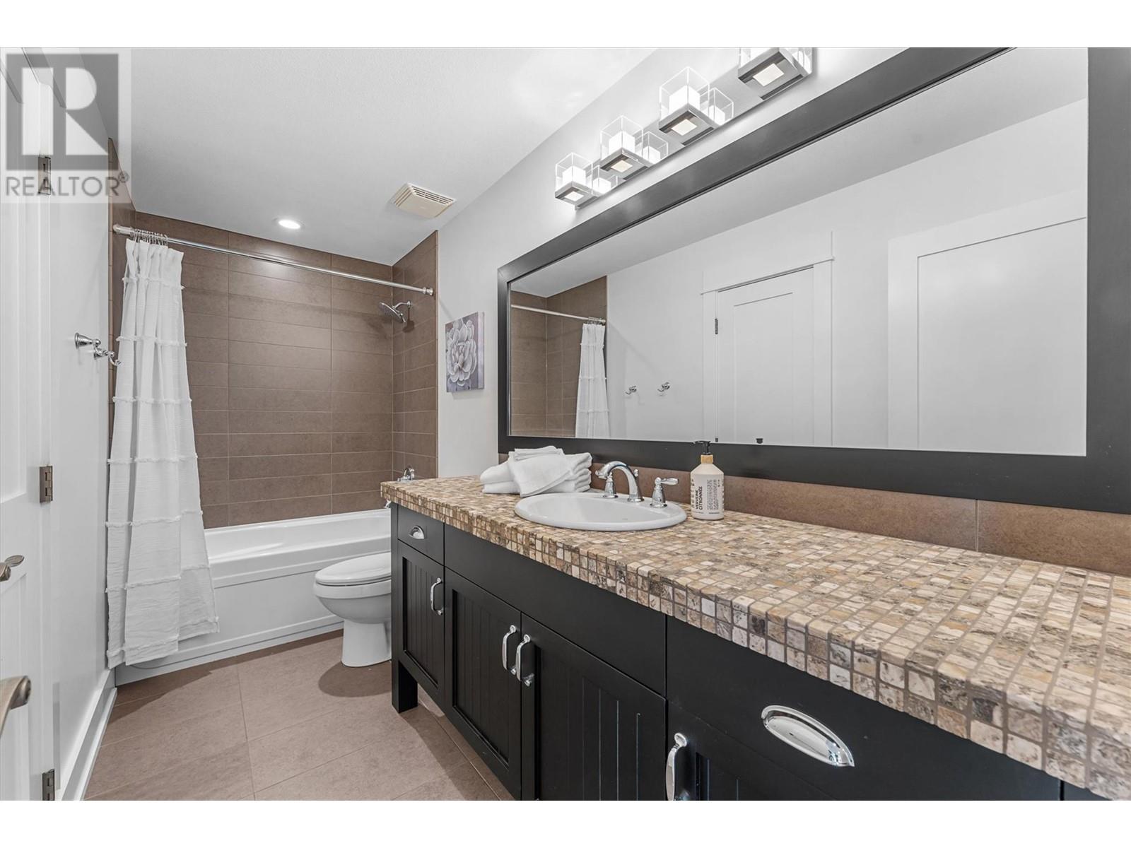 982 Long Ridge Court, Kelowna, British Columbia  V1V 2S1 - Photo 38 - 10345879