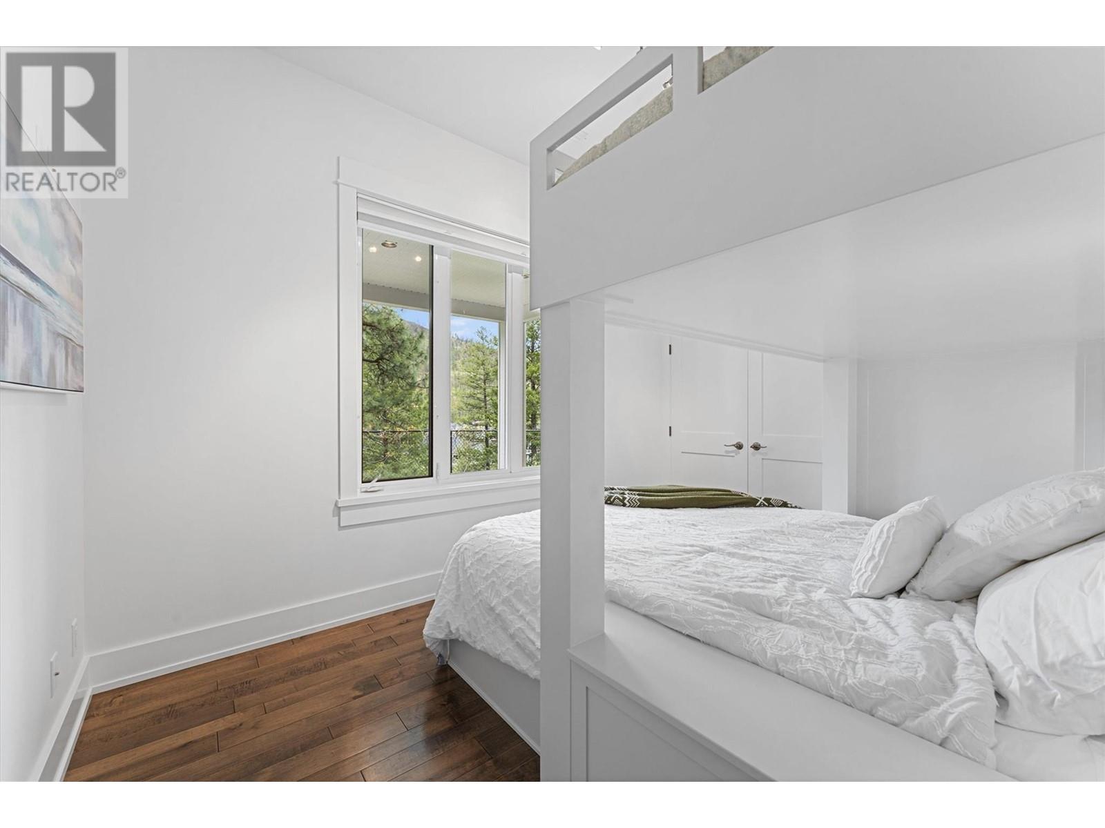 982 Long Ridge Court, Kelowna, British Columbia  V1V 2S1 - Photo 47 - 10345879
