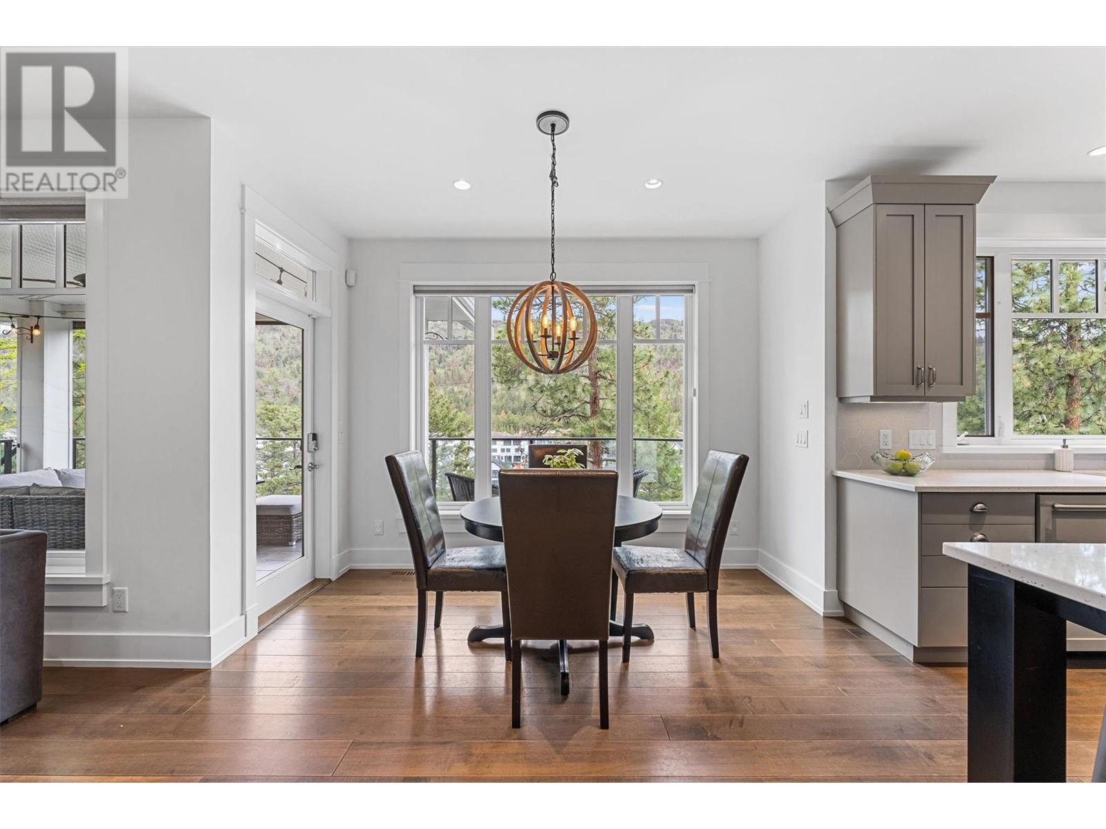 982 Long Ridge Court, Kelowna, British Columbia  V1V 2S1 - Photo 9 - 10345879