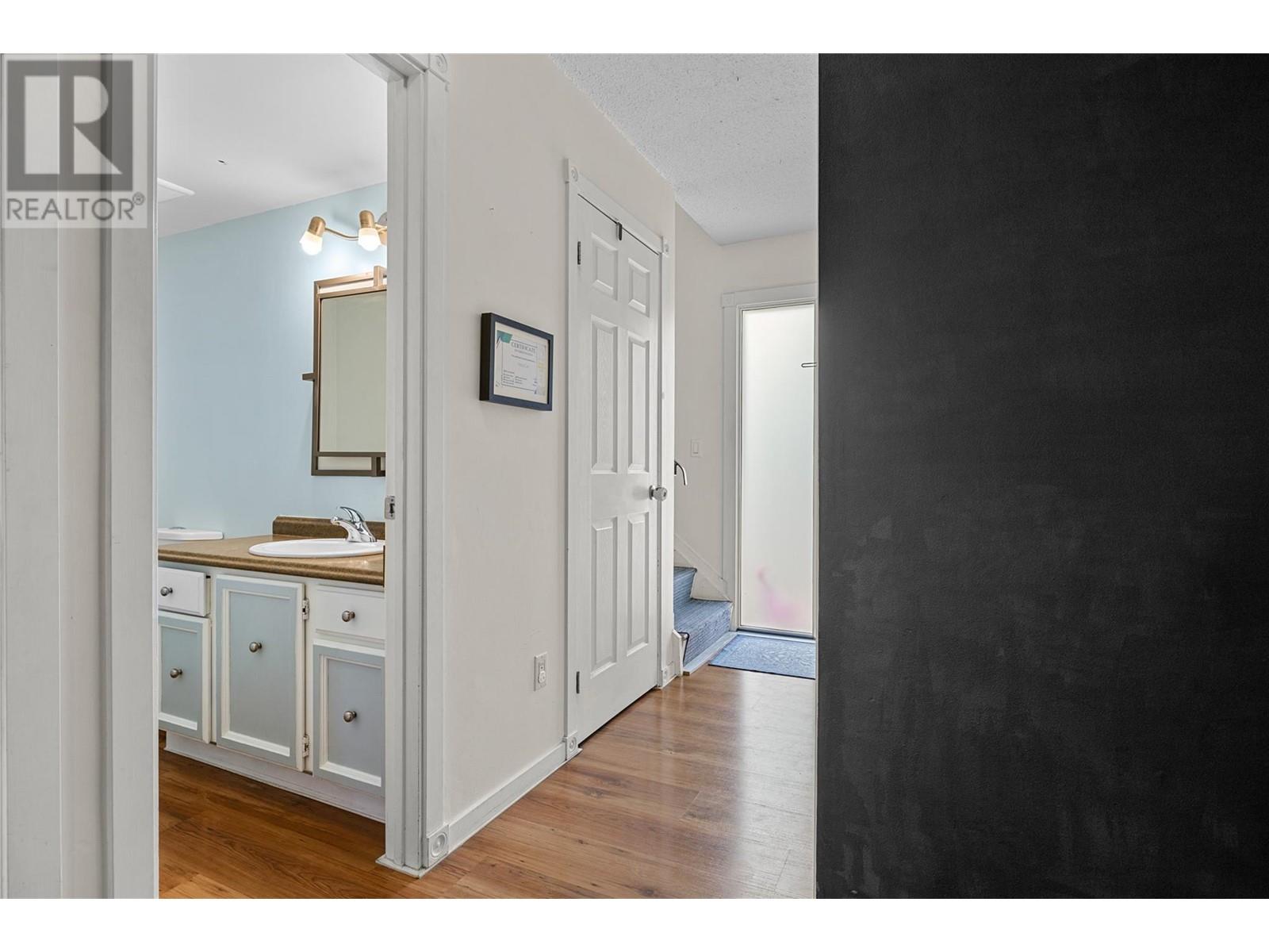 217 Franklyn Road Unit# 12, Kelowna, British Columbia  V1X 6A9 - Photo 4 - 10344590
