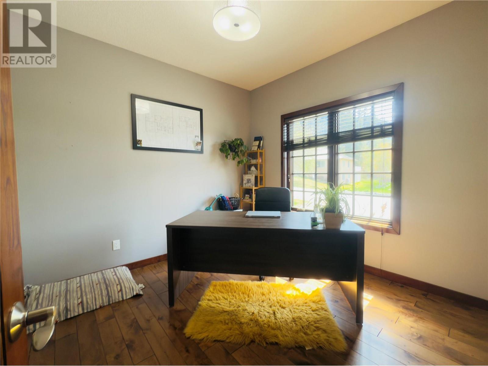 5025 Riverview Road, Fairmont Hot Springs, British Columbia  V0B 1L1 - Photo 13 - 10345943