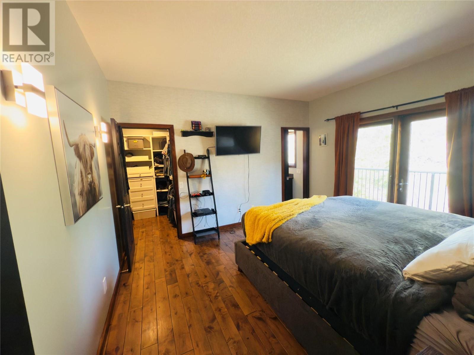 5025 Riverview Road, Fairmont Hot Springs, British Columbia  V0B 1L1 - Photo 17 - 10345943
