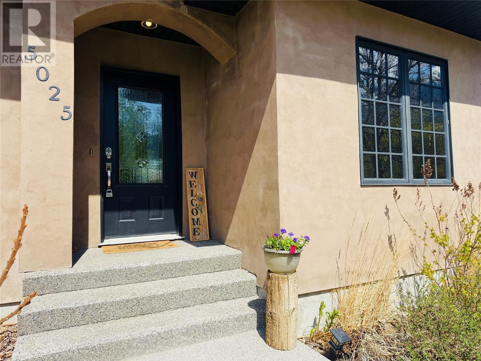 5025 Riverview Road, Fairmont Hot Springs, British Columbia  V0B 1L1 - Photo 38 - 10345943