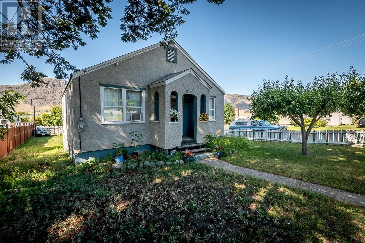 1292 Nicola Street, Kamloops, British Columbia  V2C 2S5 - Photo 1 - 10345997
