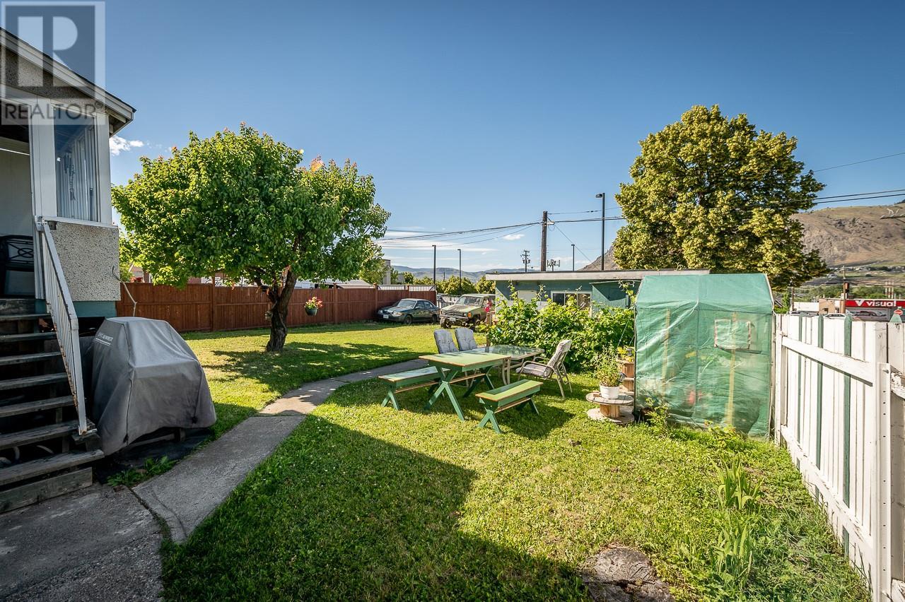 1292 Nicola Street, Kamloops, British Columbia  V2C 2S5 - Photo 3 - 10345997