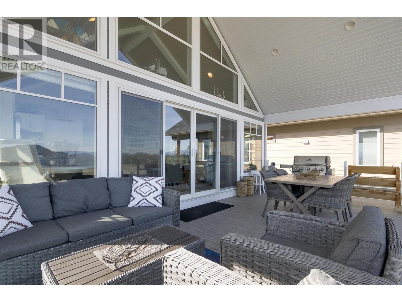 6971 Terazona Drive, Fintry, British Columbia  V1Z 3R8 - Photo 9 - 10345995