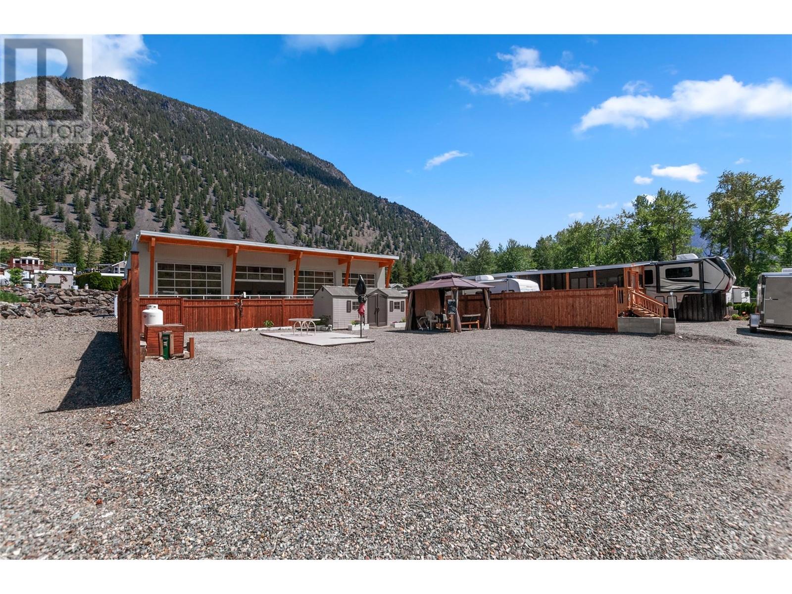 4354 Highway 3 Unit# 51, Keremeos, British Columbia  V0X 1N1 - Photo 7 - 10345994