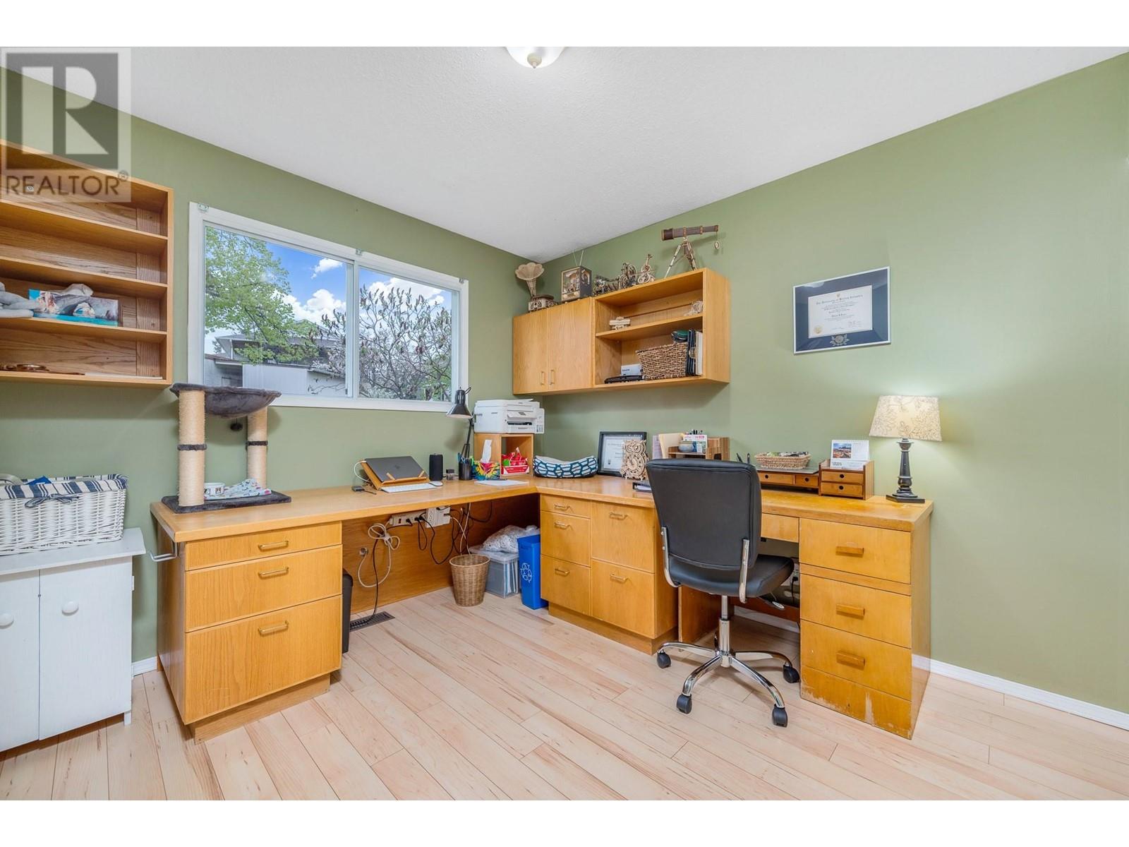 1007 33 Avenue, Vernon, British Columbia  V1T 6T6 - Photo 12 - 10345828