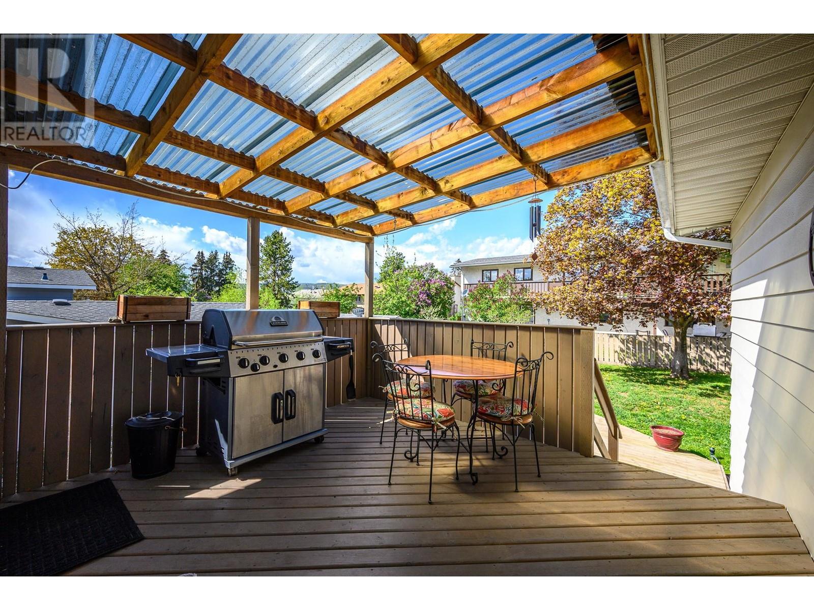 1007 33 Avenue, Vernon, British Columbia  V1T 6T6 - Photo 16 - 10345828