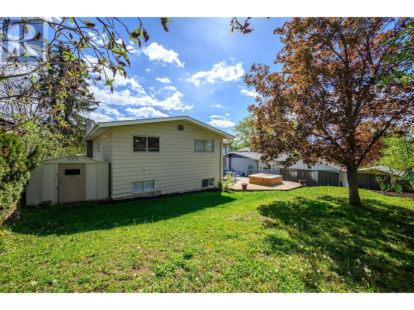 1007 33 Avenue, Vernon, British Columbia  V1T 6T6 - Photo 30 - 10345828