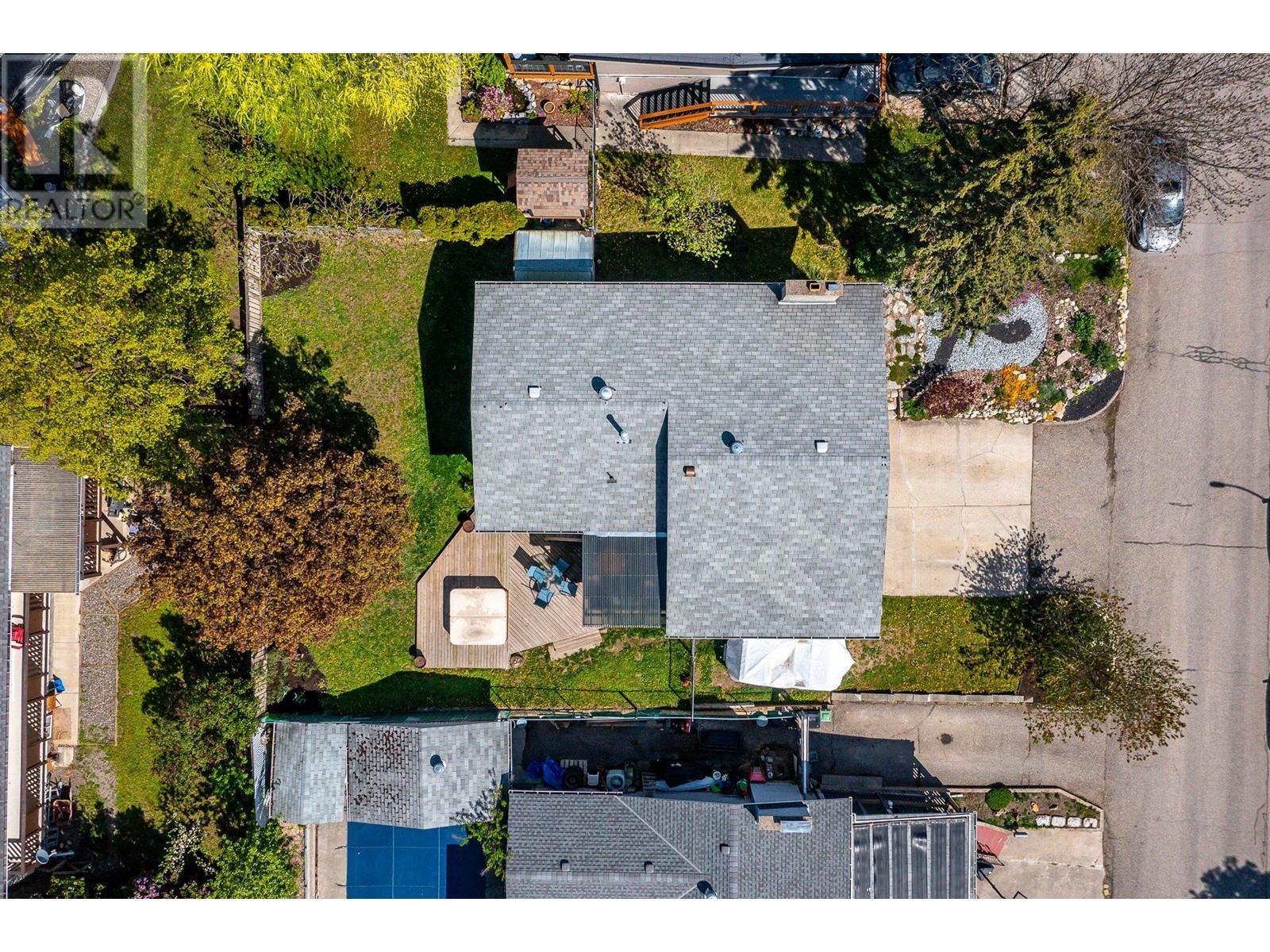 1007 33 Avenue, Vernon, British Columbia  V1T 6T6 - Photo 35 - 10345828