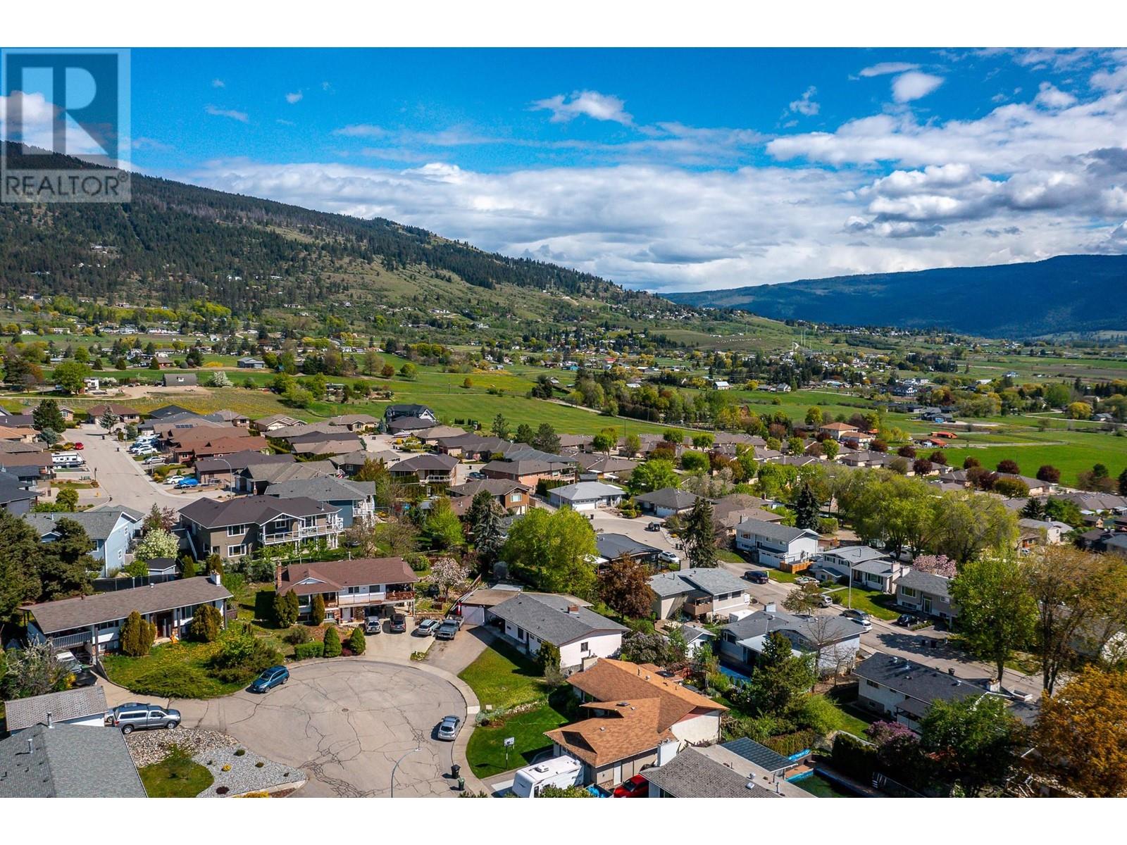 1007 33 Avenue, Vernon, British Columbia  V1T 6T6 - Photo 36 - 10345828