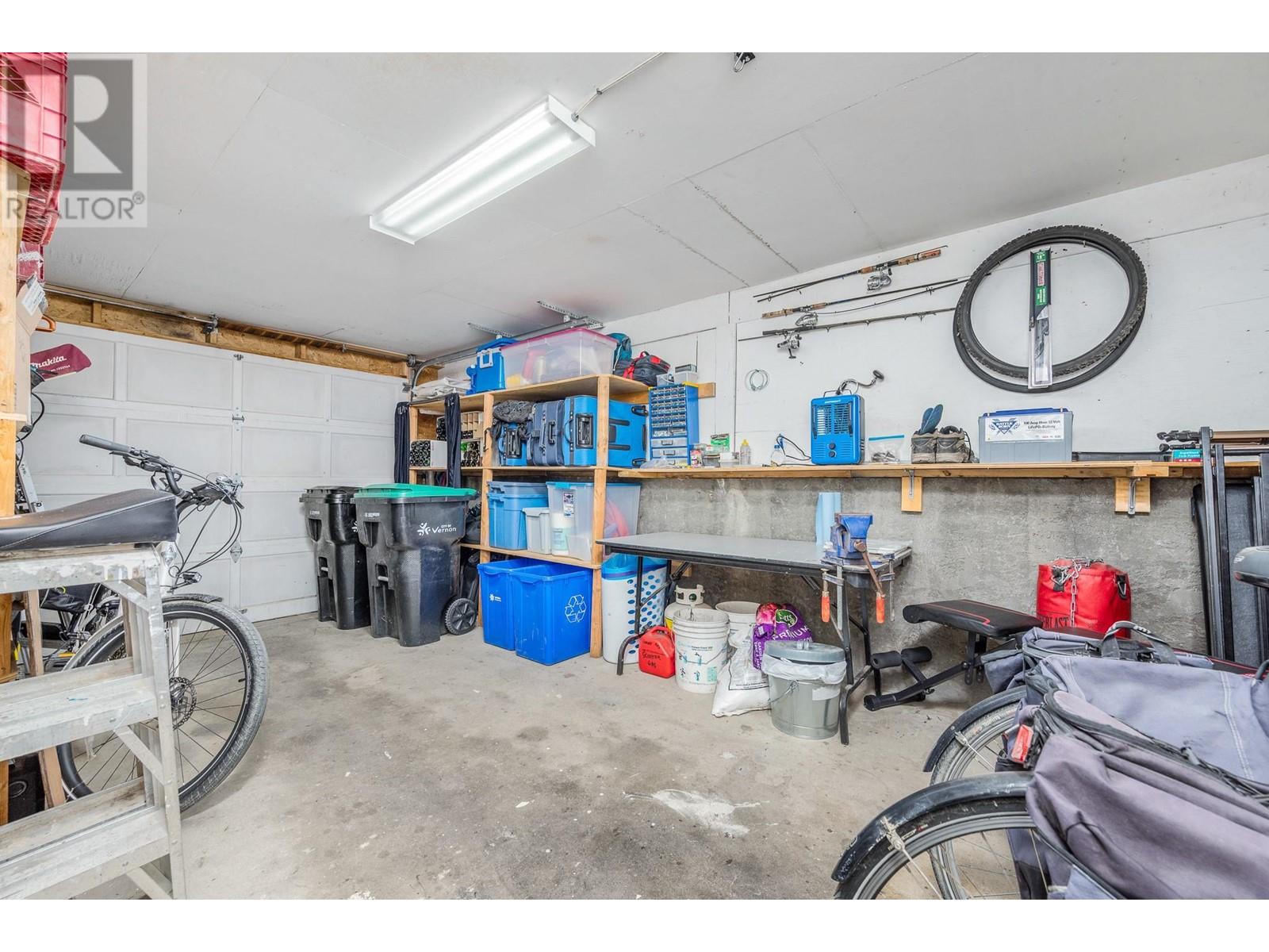 1007 33 Avenue, Vernon, British Columbia  V1T 6T6 - Photo 38 - 10345828