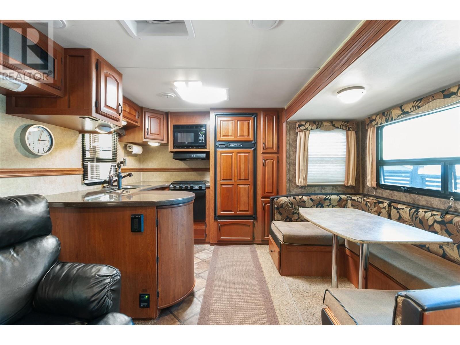 4354 Hwy 3 Highway Unit# 117, Keremeos, British Columbia  V0X 1N1 - Photo 14 - 10345759