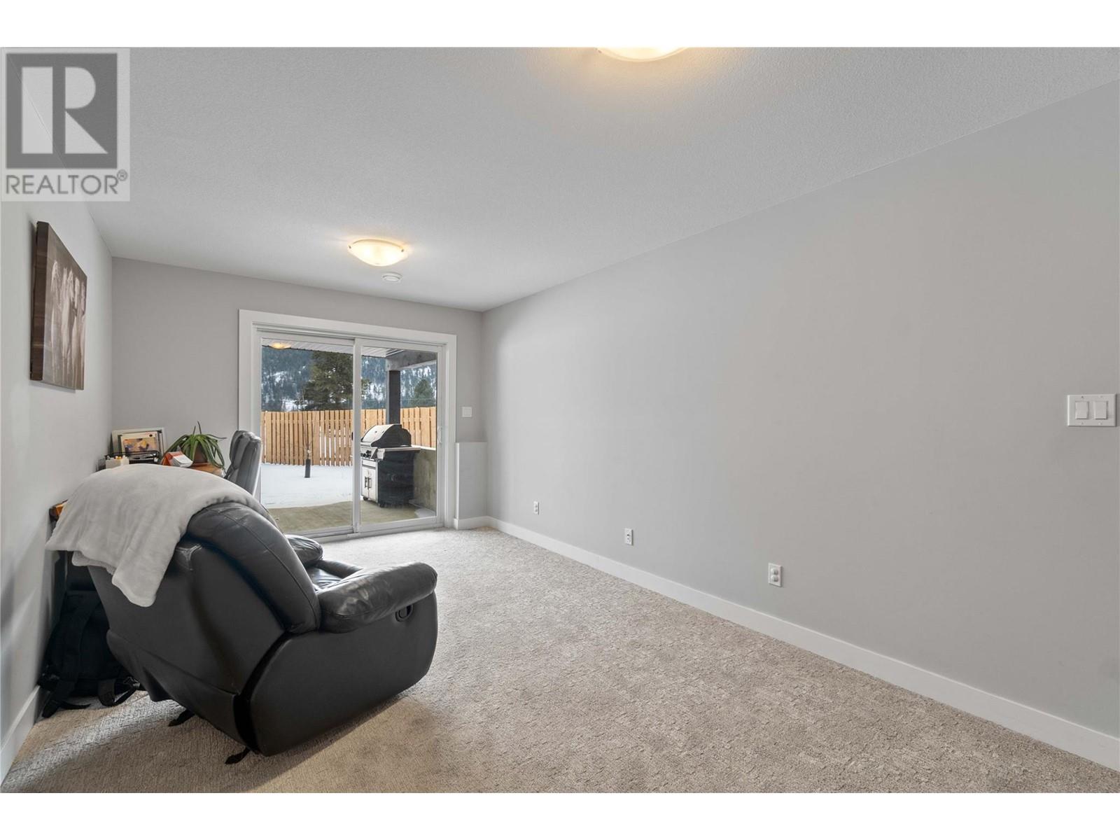 2939 Wetaskiwin Road, Falkland, British Columbia  V0E 1W0 - Photo 48 - 10345493