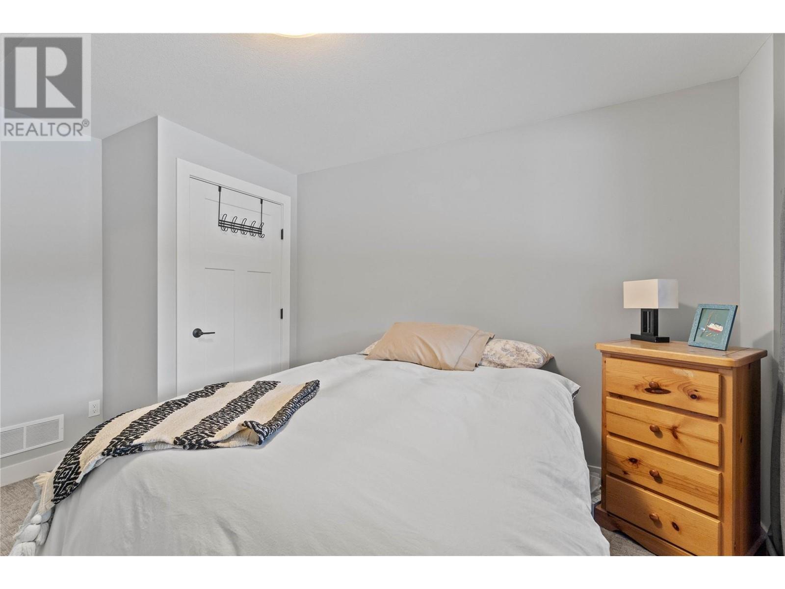 2939 Wetaskiwin Road, Falkland, British Columbia  V0E 1W0 - Photo 51 - 10345493