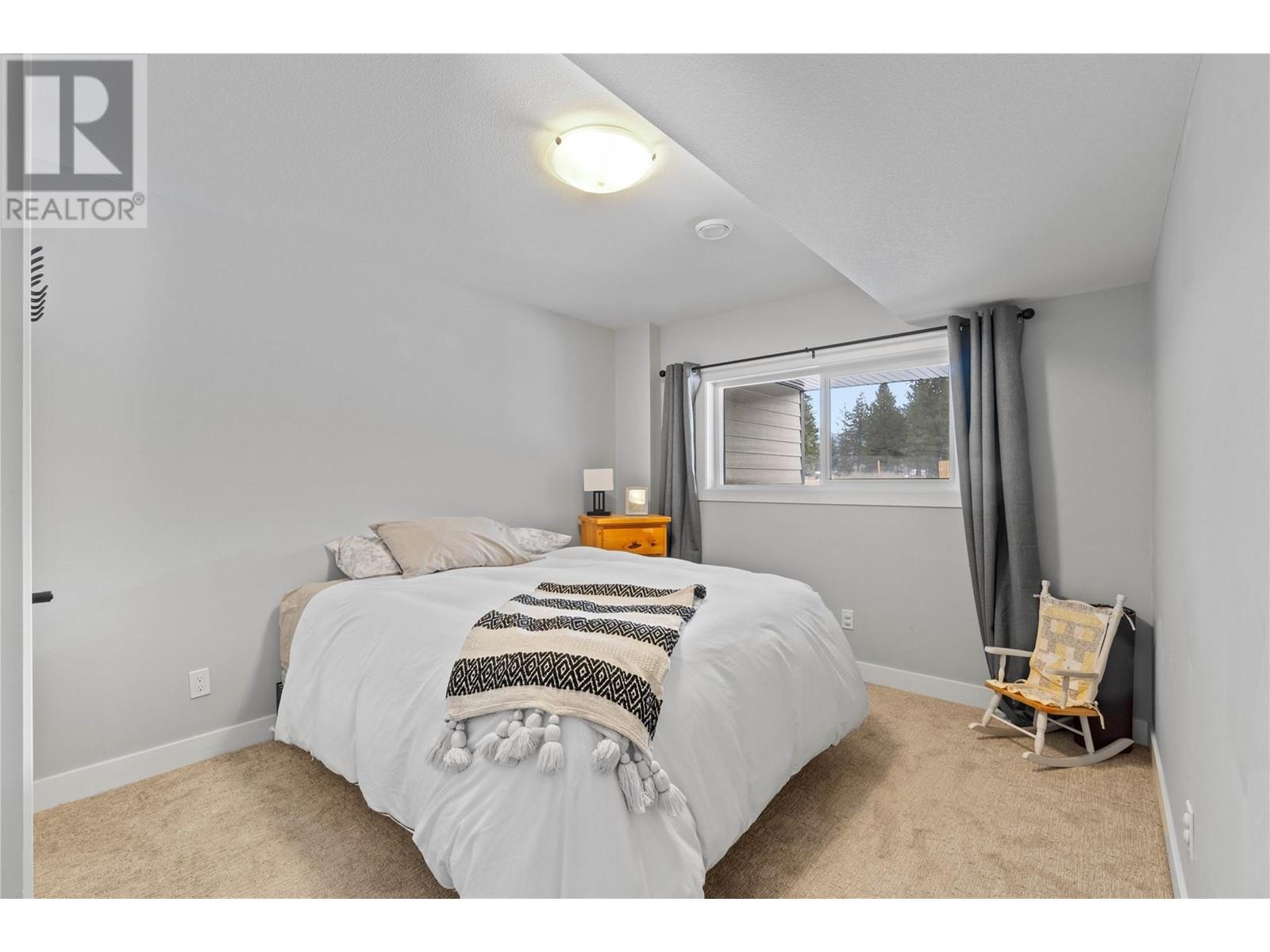 2939 Wetaskiwin Road, Falkland, British Columbia  V0E 1W0 - Photo 52 - 10345493