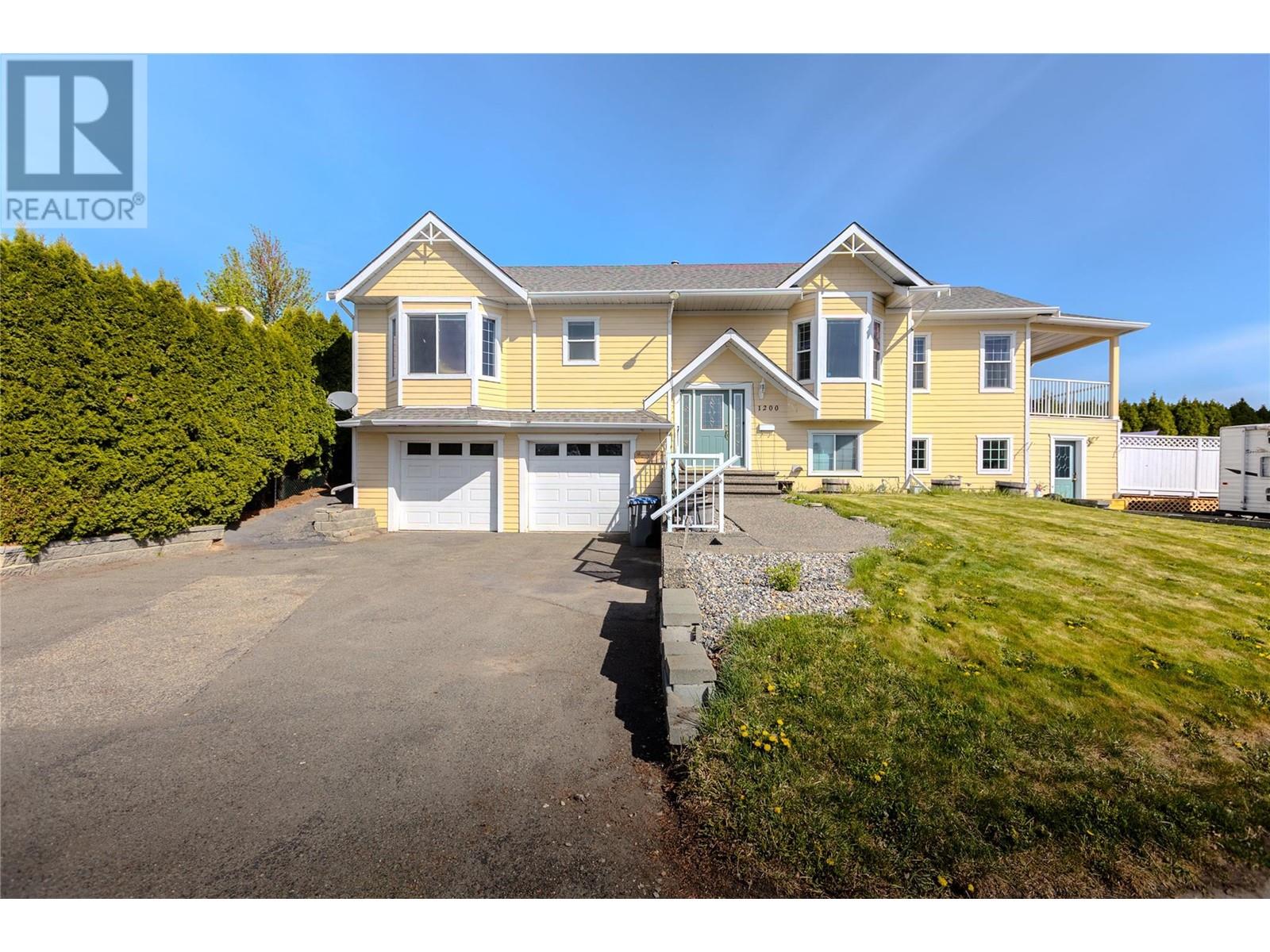1200 Hook Drive, Kamloops, British Columbia  V2B 7S9 - Photo 1 - 10345864