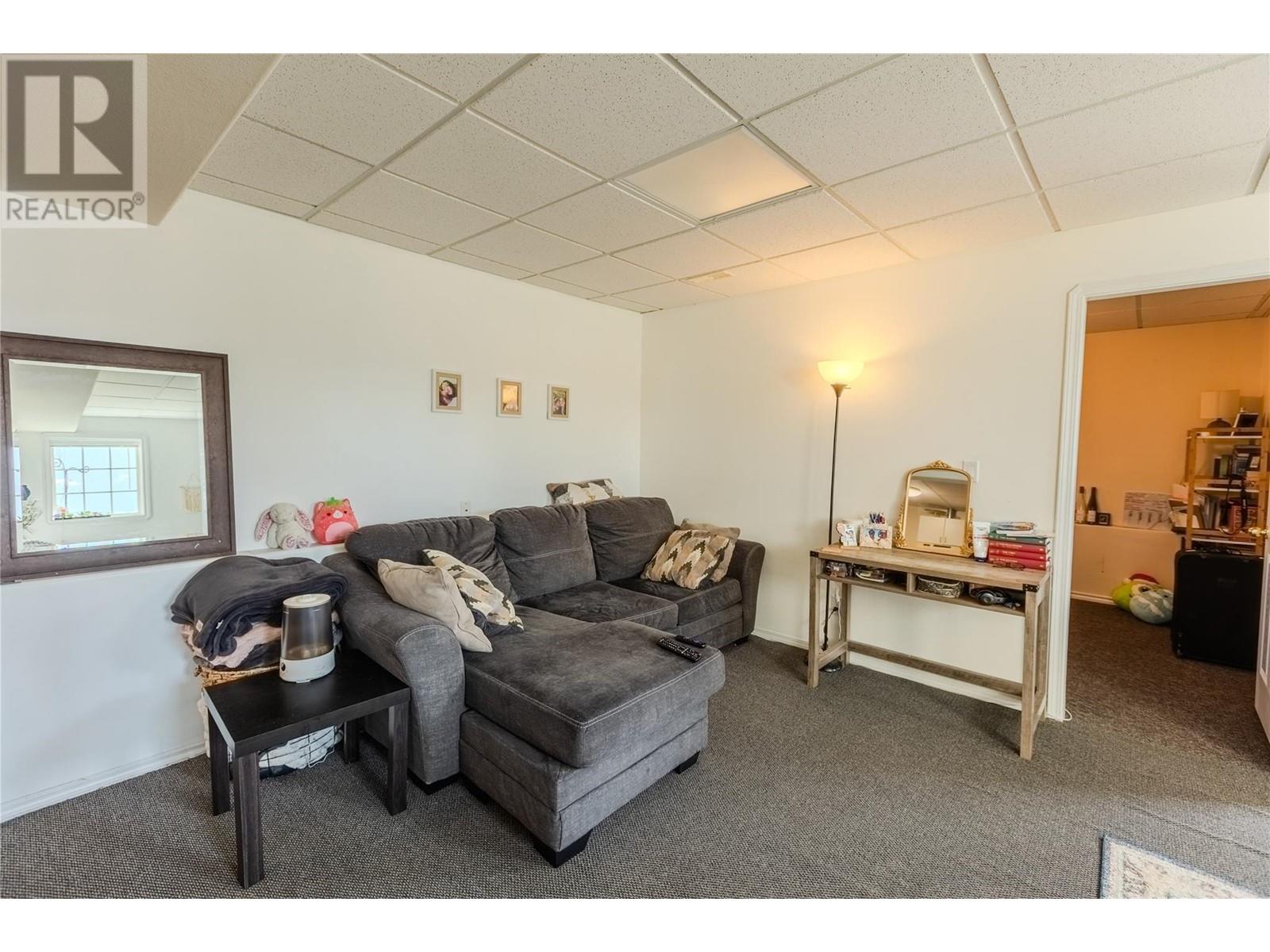 1200 Hook Drive, Kamloops, British Columbia  V2B 7S9 - Photo 28 - 10345864