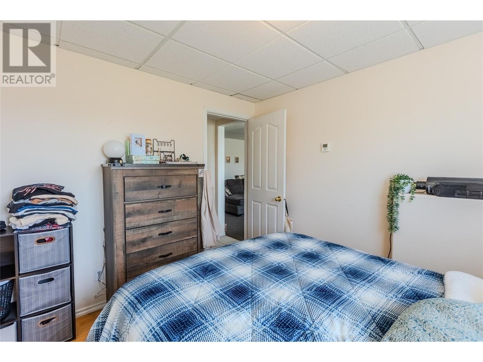 1200 Hook Drive, Kamloops, British Columbia  V2B 7S9 - Photo 33 - 10345864