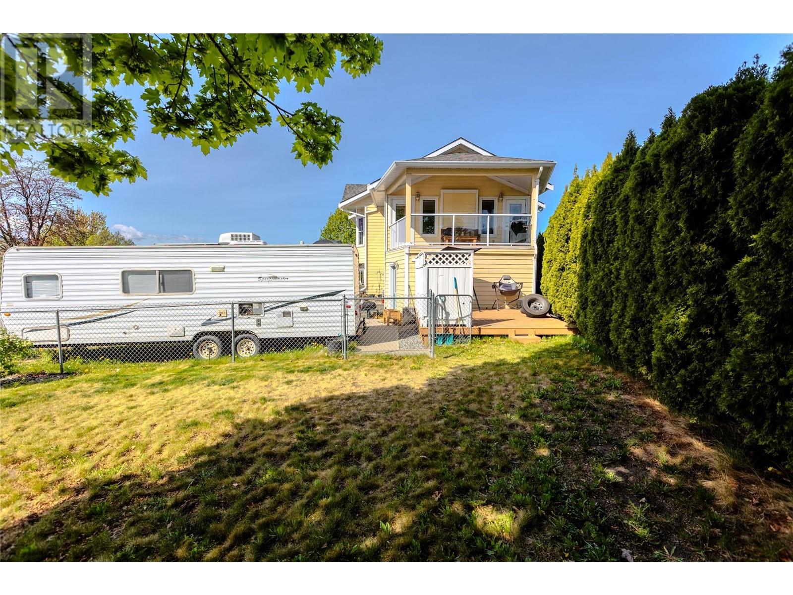 1200 Hook Drive, Kamloops, British Columbia  V2B 7S9 - Photo 4 - 10345864