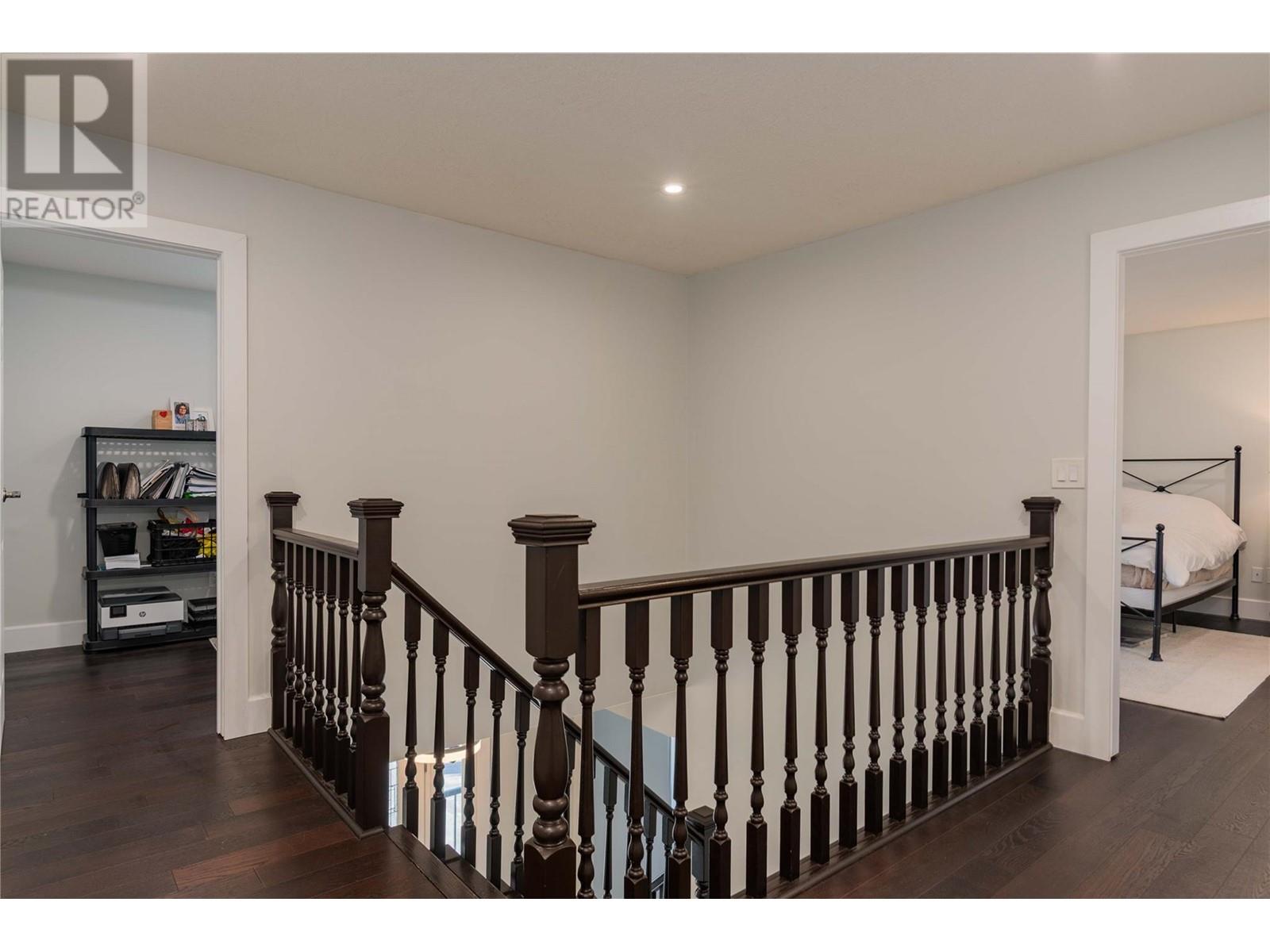 3410 Windsor Place, Castlegar, British Columbia  V1N 4E2 - Photo 36 - 10346034