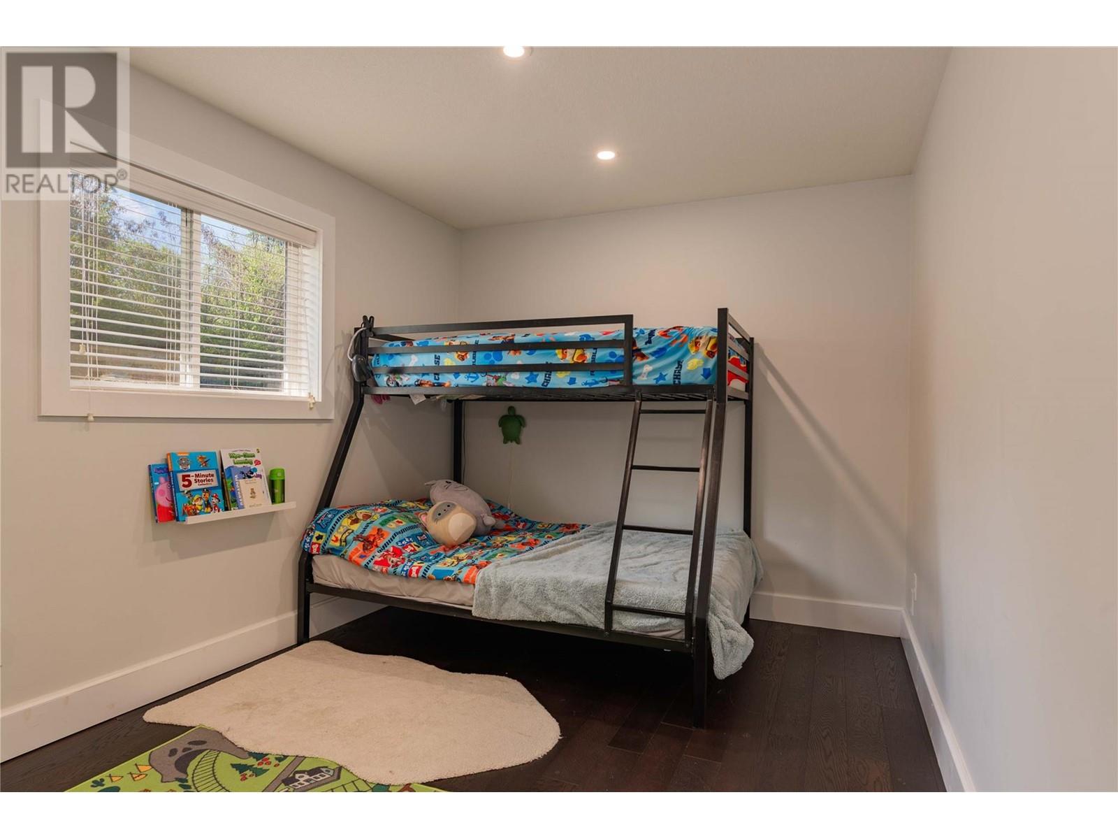 3410 Windsor Place, Castlegar, British Columbia  V1N 4E2 - Photo 49 - 10346034