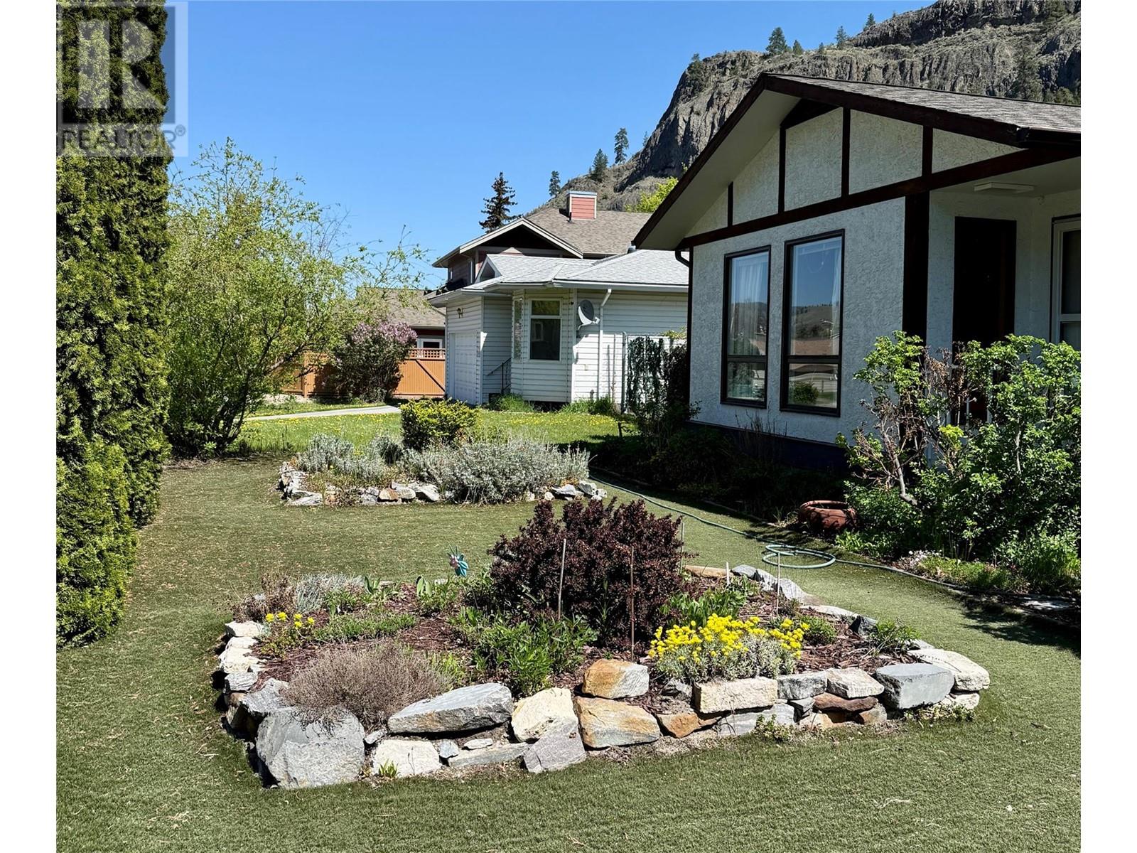 10417 Victoria Road S, Summerland, British Columbia  V0H 1Z2 - Photo 46 - 10346021
