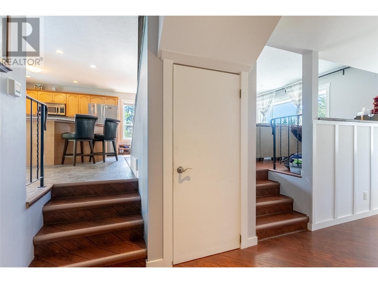 2617 Golf Course Drive, Blind Bay, British Columbia  V0E 1H2 - Photo 12 - 10345729