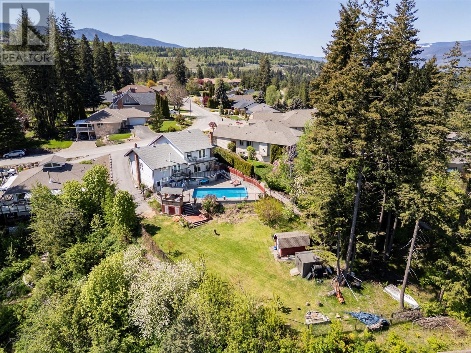 2617 Golf Course Drive, Blind Bay, British Columbia  V0E 1H2 - Photo 2 - 10345729