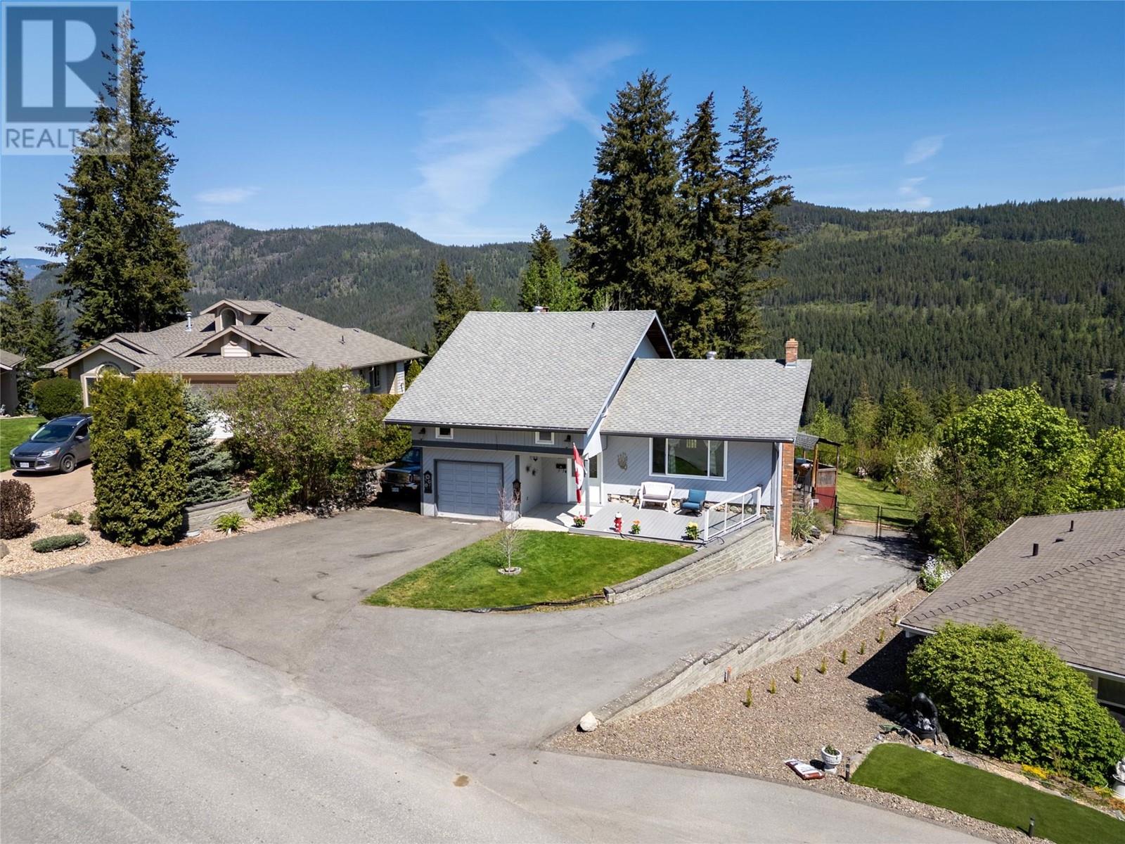 2617 Golf Course Drive, Blind Bay, British Columbia  V0E 1H2 - Photo 3 - 10345729