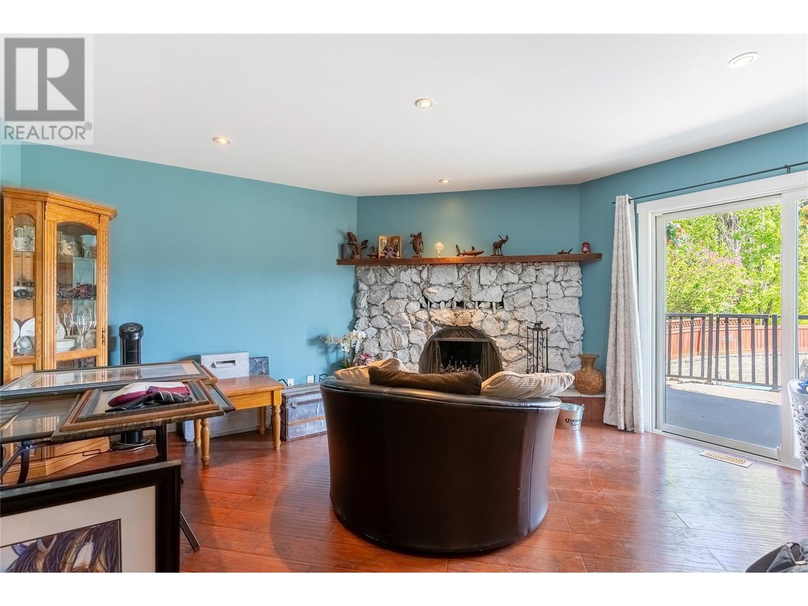 2617 Golf Course Drive, Blind Bay, British Columbia  V0E 1H2 - Photo 4 - 10345729