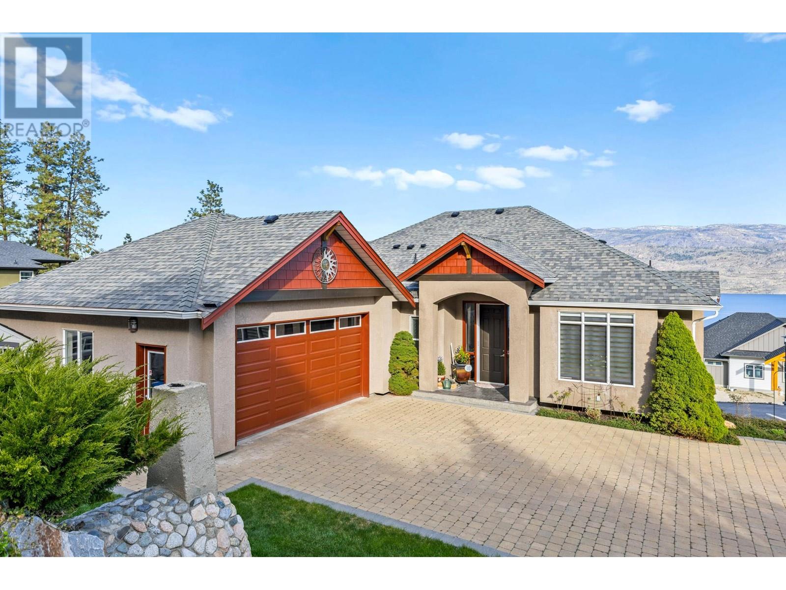 6490 Sherburn Road, Peachland, British Columbia  V0H 1X7 - Photo 1 - 10345674