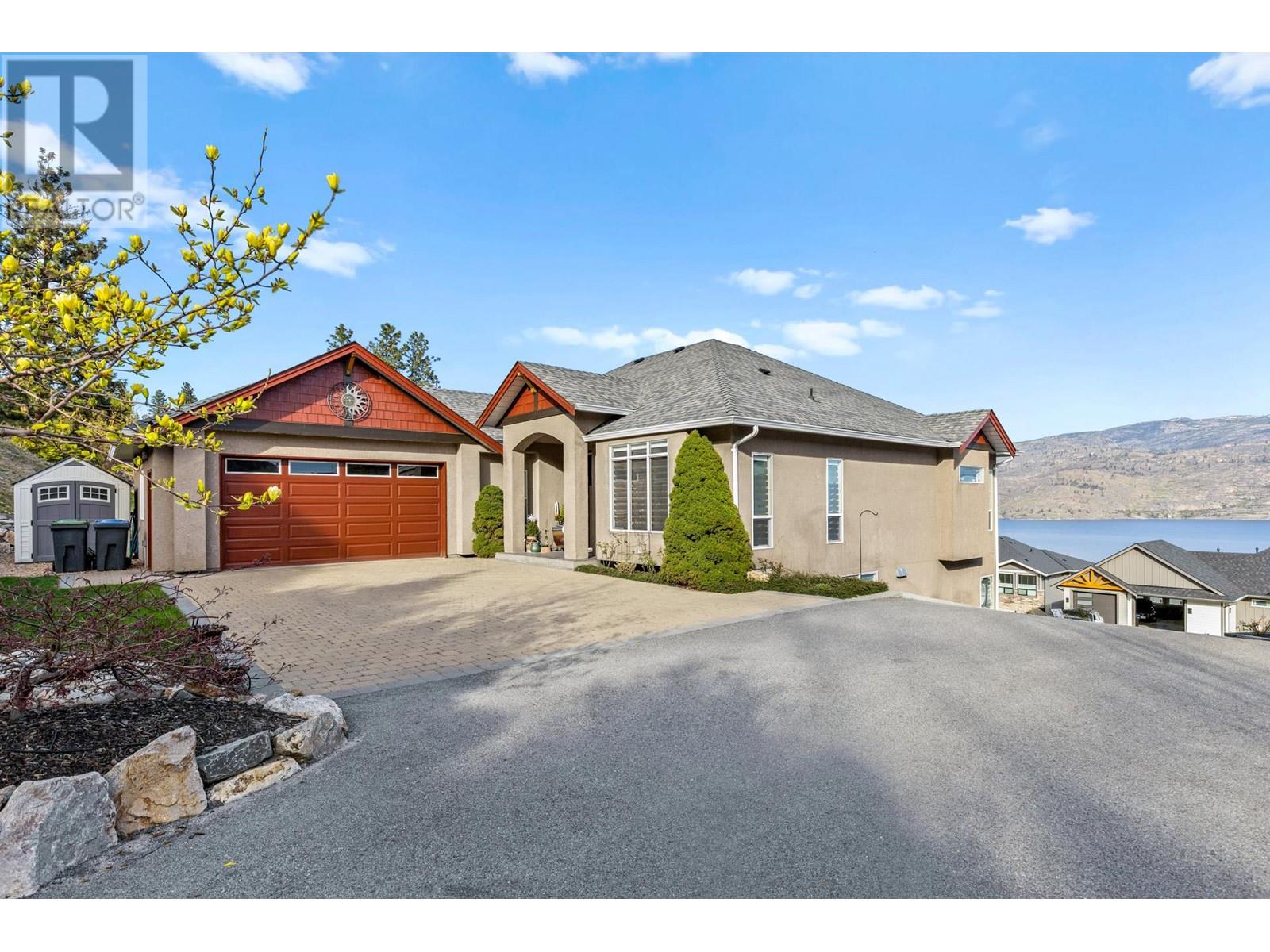 6490 Sherburn Road, Peachland, British Columbia  V0H 1X7 - Photo 2 - 10345674
