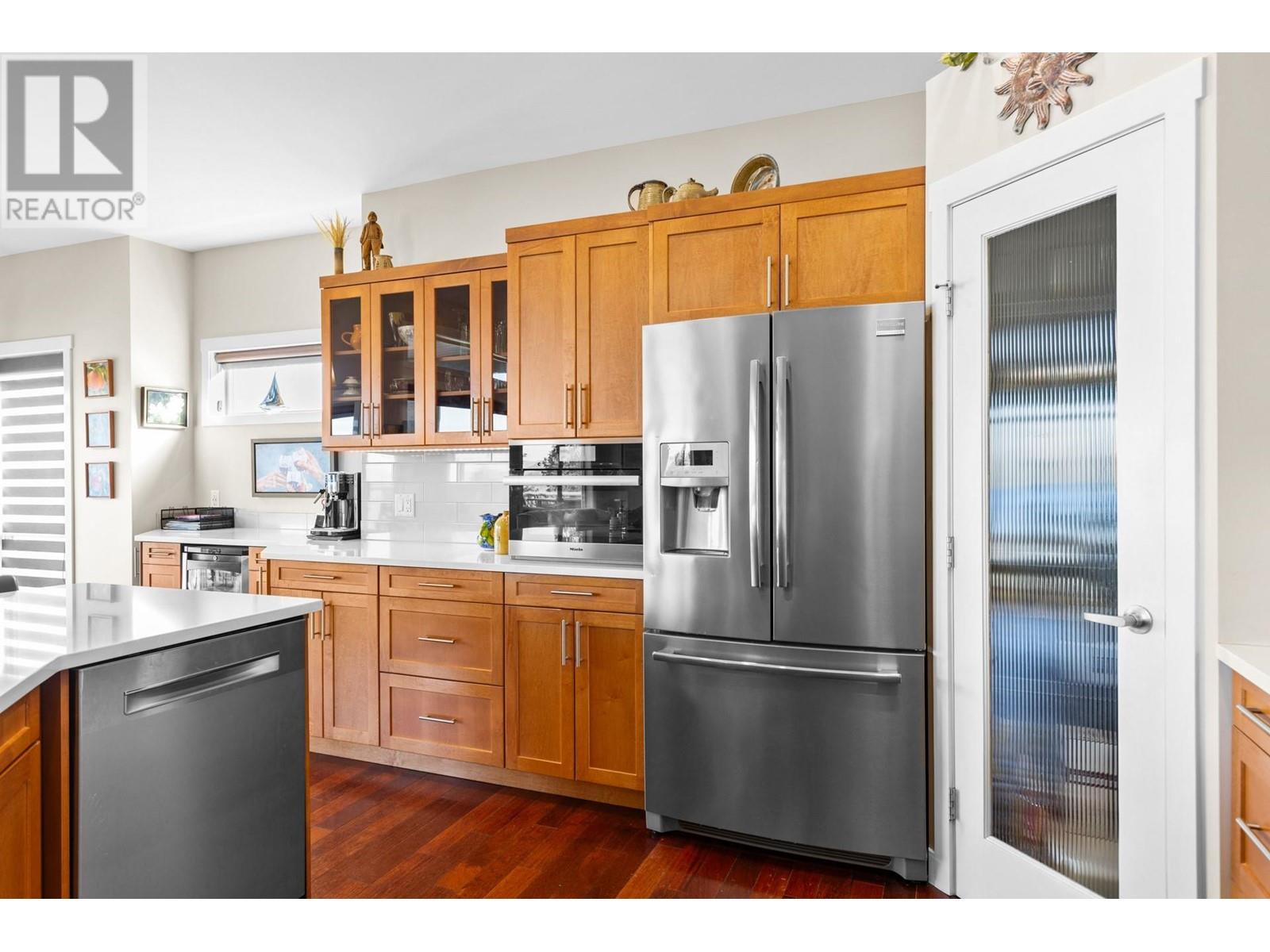 6490 Sherburn Road, Peachland, British Columbia  V0H 1X7 - Photo 7 - 10345674