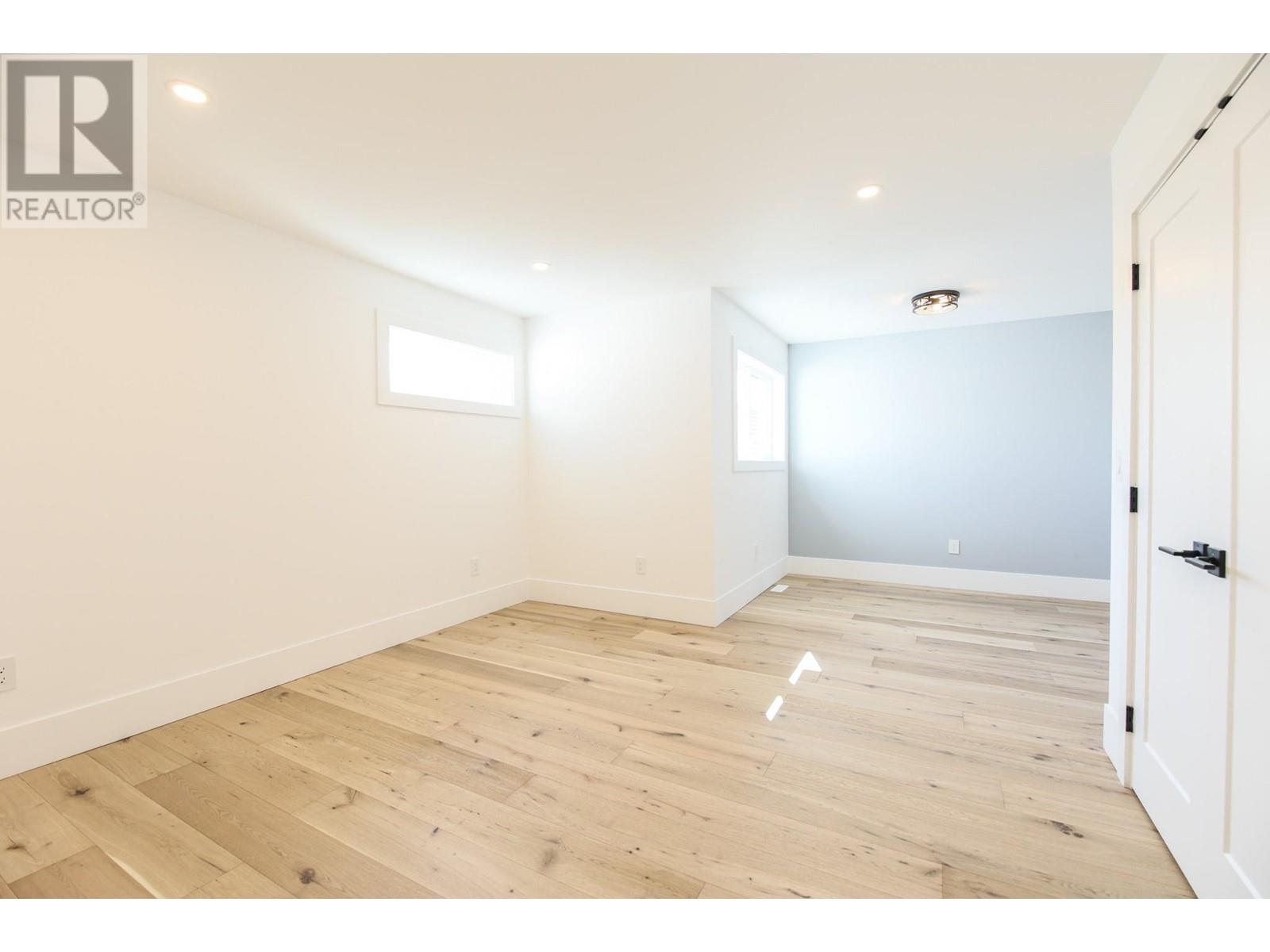 18 Chardonnay Court, Osoyoos, British Columbia  V0H 1V6 - Photo 31 - 10346015