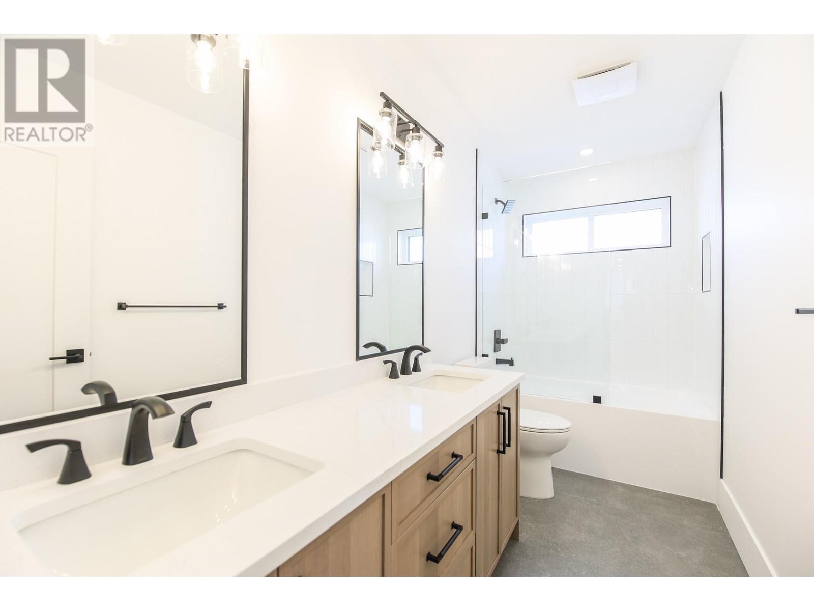 18 Chardonnay Court, Osoyoos, British Columbia  V0H 1V6 - Photo 36 - 10346015