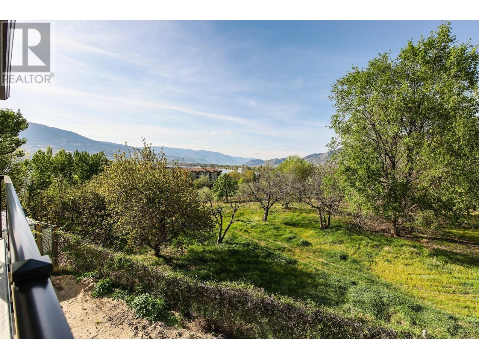 18 Chardonnay Court, Osoyoos, British Columbia  V0H 1V6 - Photo 44 - 10346015