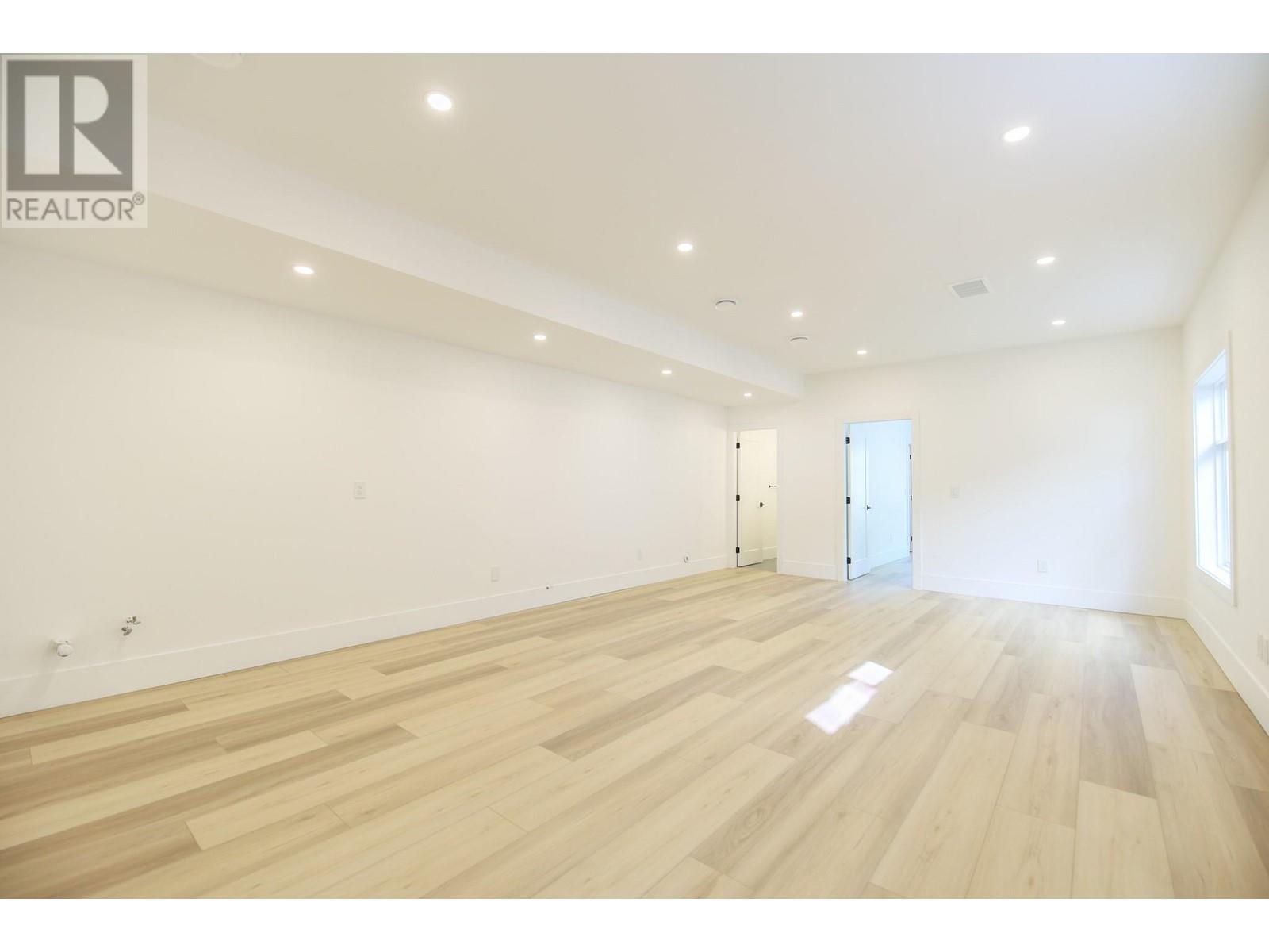 18 Chardonnay Court, Osoyoos, British Columbia  V0H 1V6 - Photo 46 - 10346015