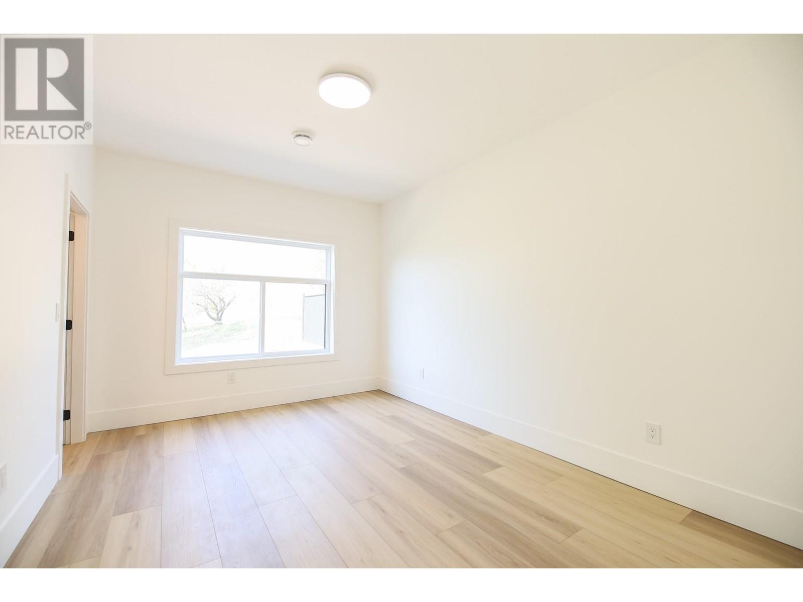 18 Chardonnay Court, Osoyoos, British Columbia  V0H 1V6 - Photo 48 - 10346015