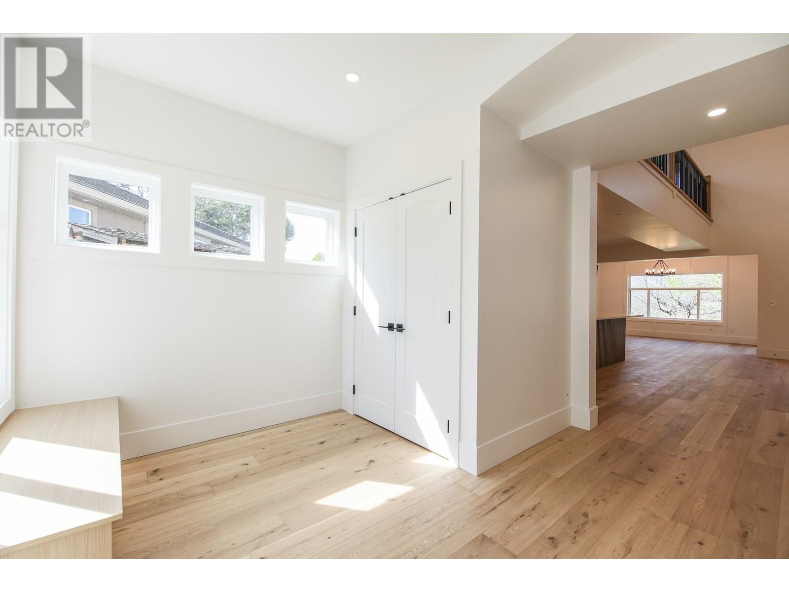 18 Chardonnay Court, Osoyoos, British Columbia  V0H 1V6 - Photo 7 - 10346015