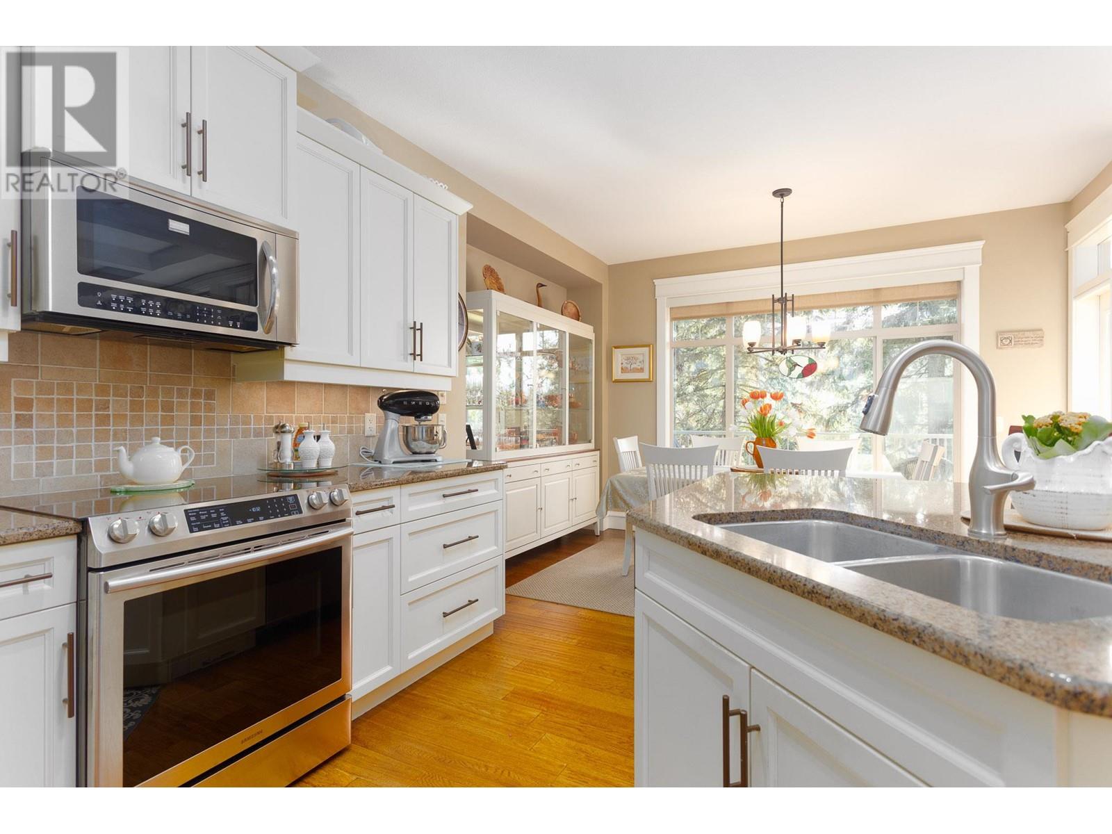 2532 Tuscany Drive, West Kelowna, British Columbia  V4T 3B6 - Photo 11 - 10345910